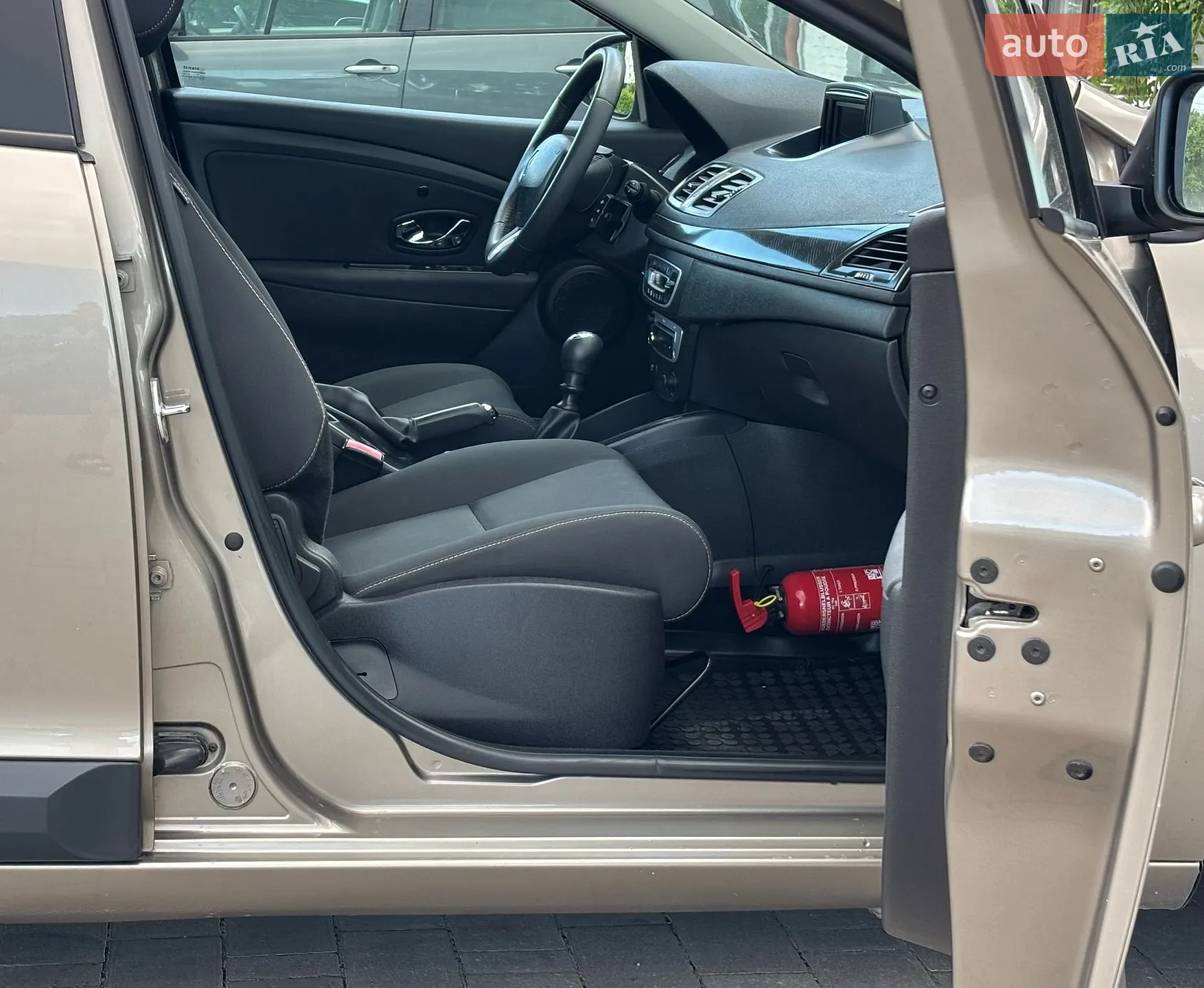 2012 Renault Megane - мініатюра 67