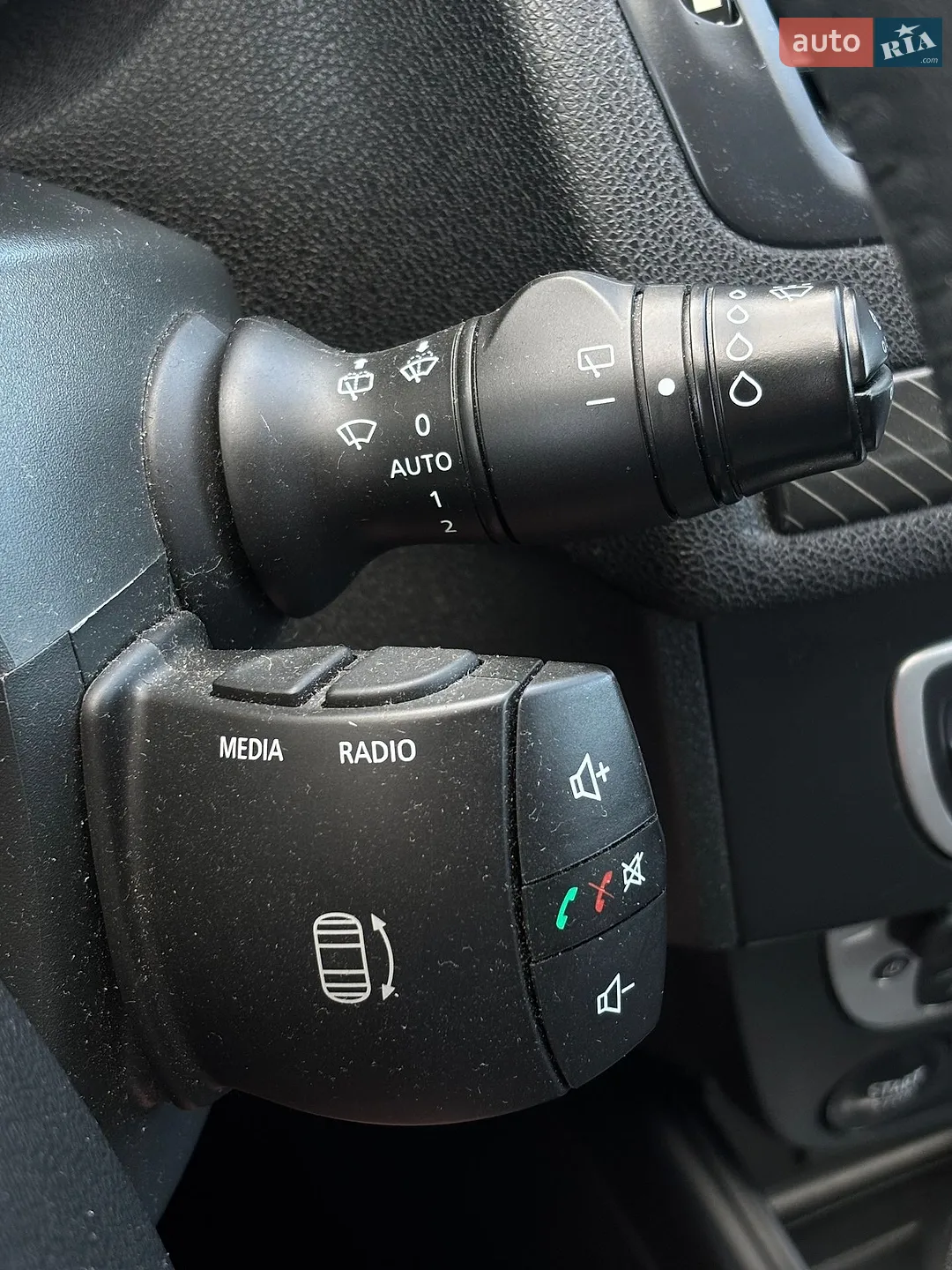 2012 Renault Megane - мініатюра 78