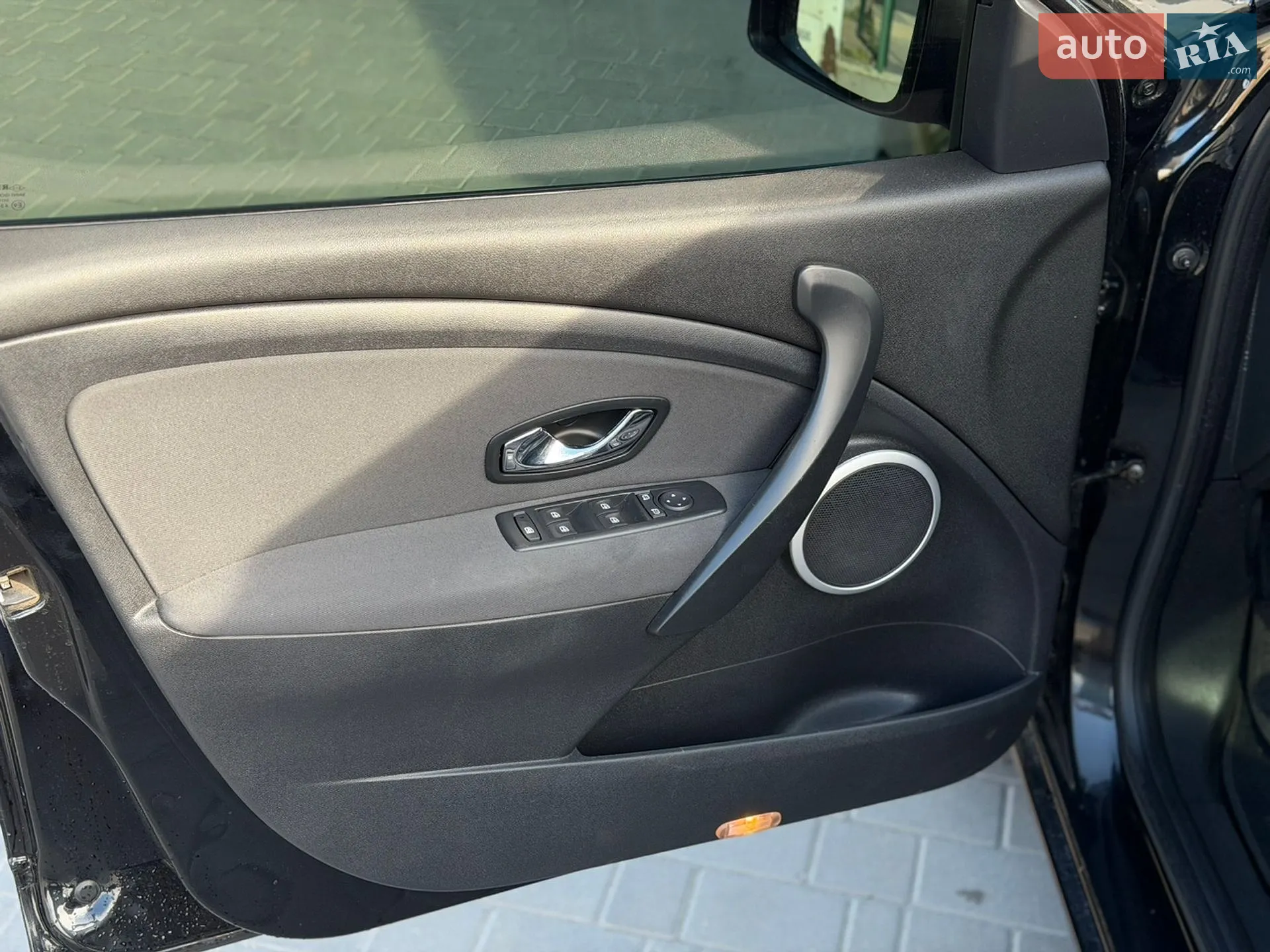 2012 Renault Megane - мініатюра 14