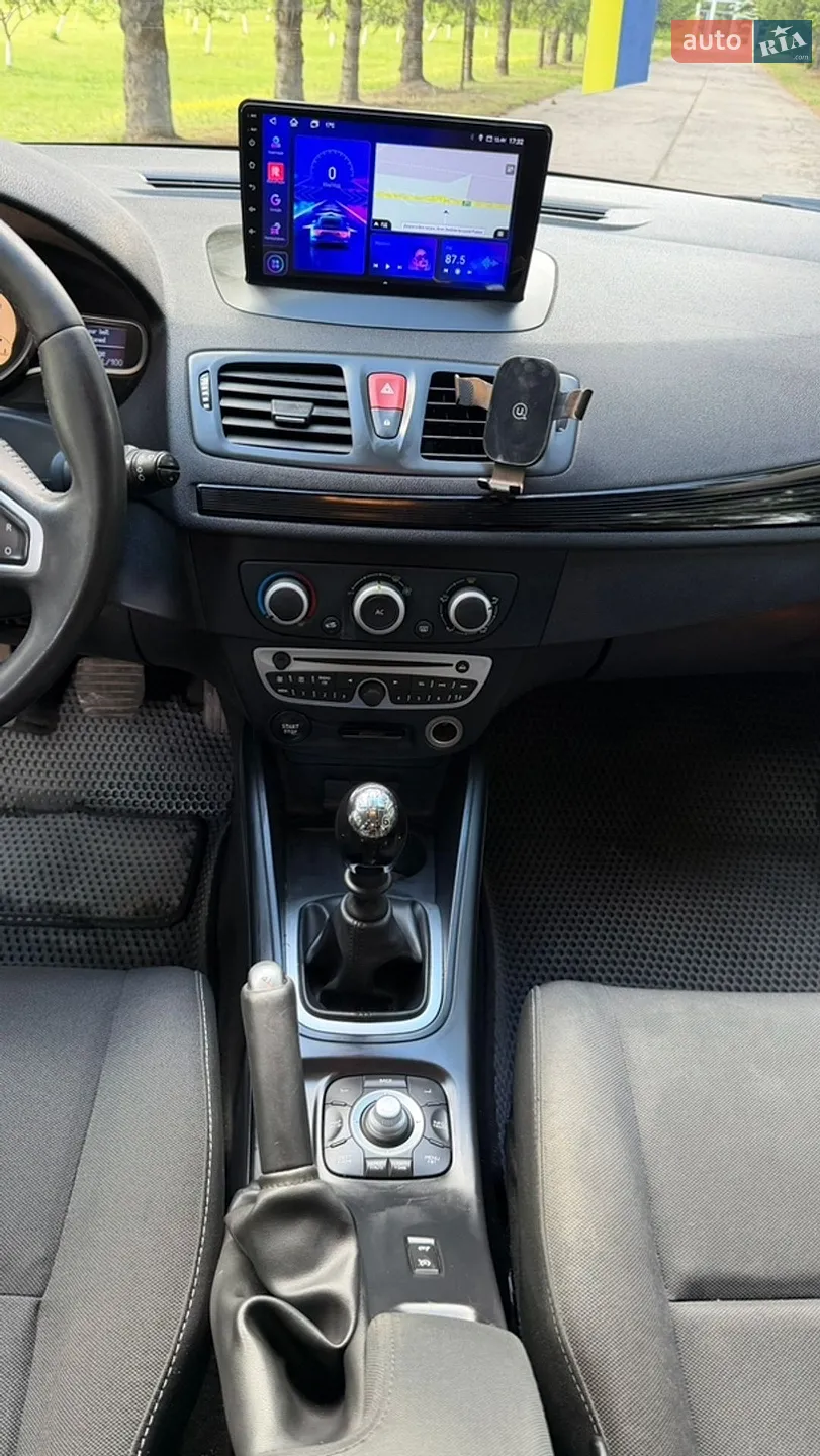 2011 Renault Megane - мініатюра 11