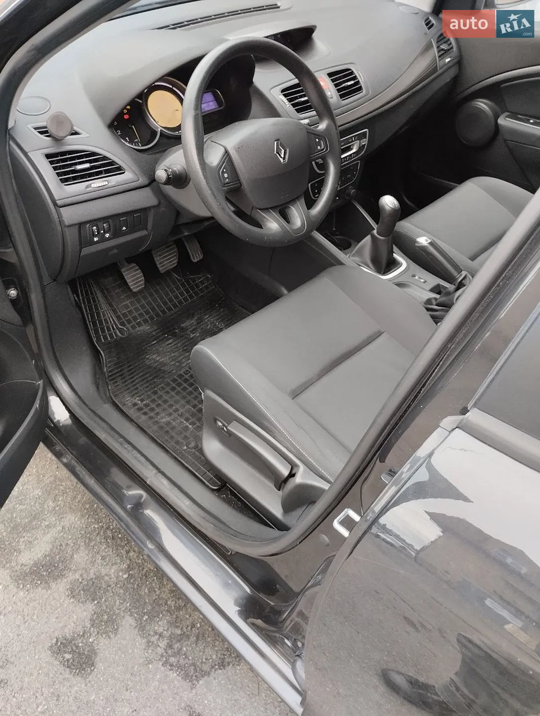 2010 Renault Megane - мініатюра 8