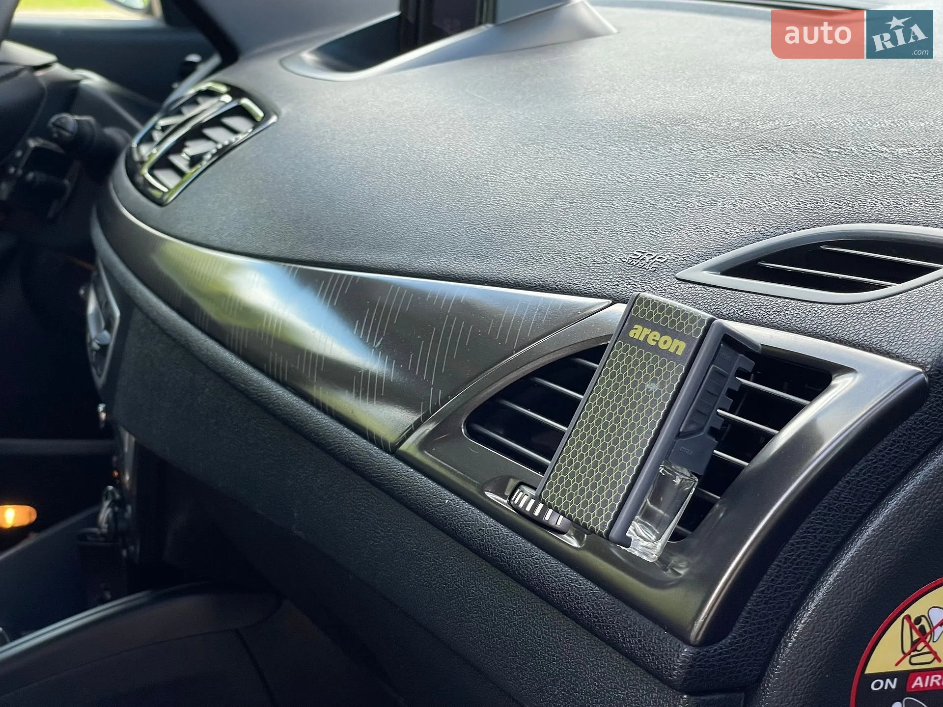 2012 Renault Megane - мініатюра 35