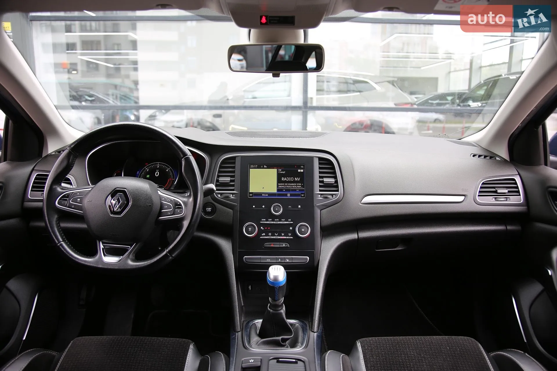 2016 Renault Megane - мініатюра 13