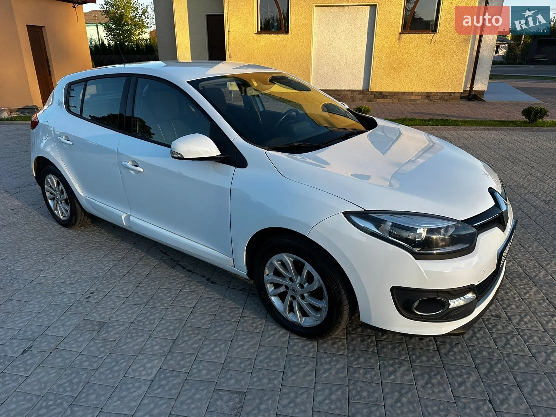 2014 Renault Megane - мініатюра 9