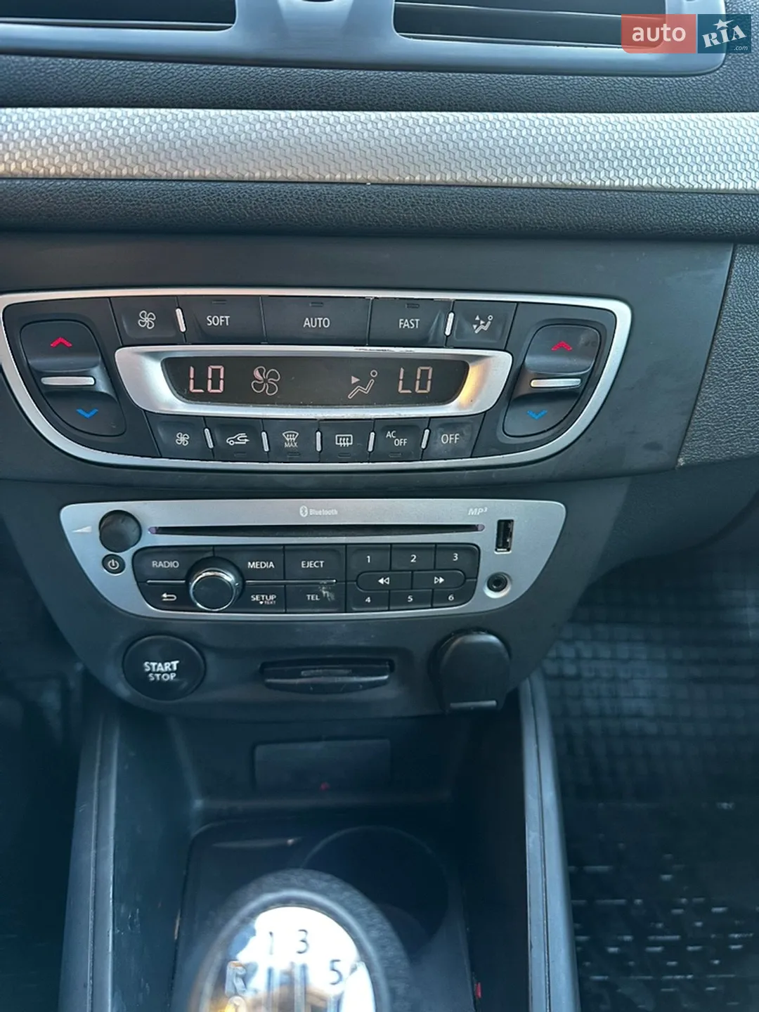 2014 Renault Megane - мініатюра 15