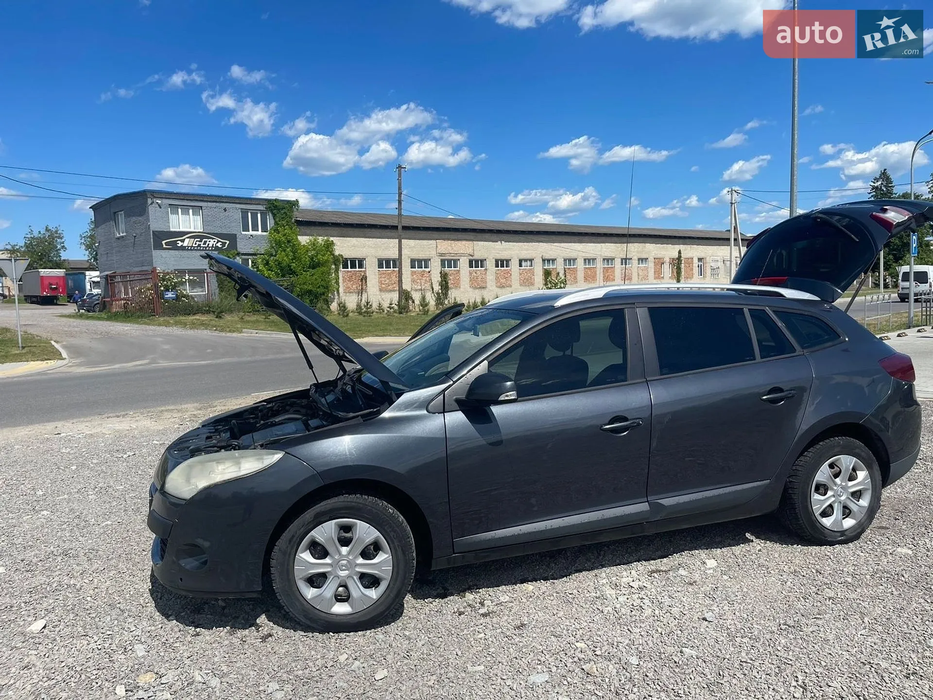 2010 Renault Megane - фото 1