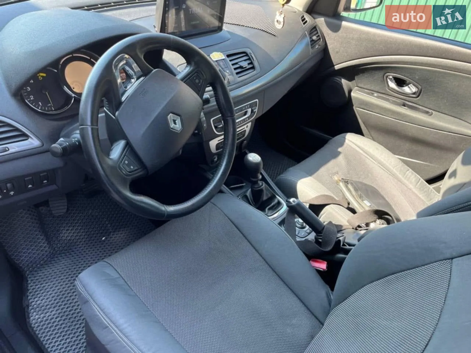 2014 Renault Megane - мініатюра 2