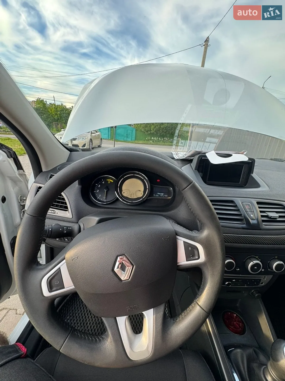 2012 Renault Megane - мініатюра 11