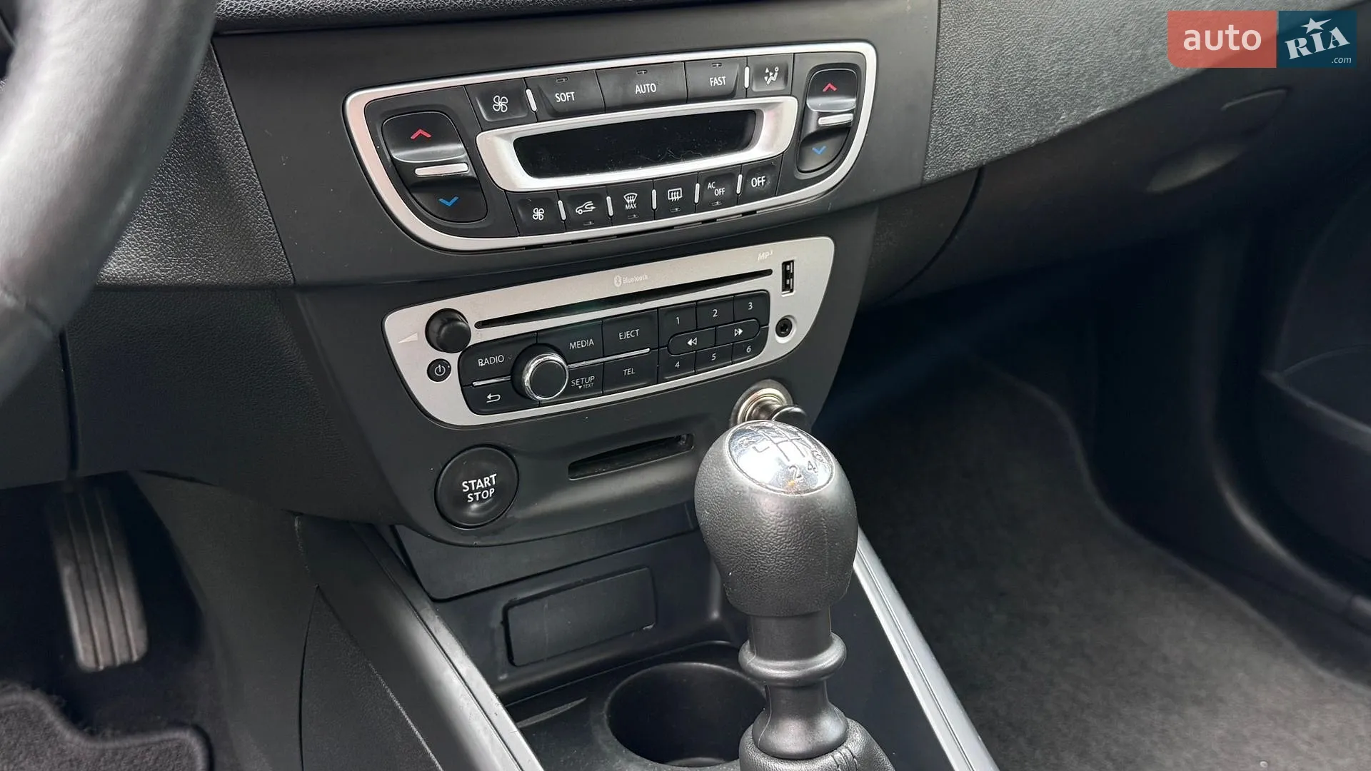 2013 Renault Megane - мініатюра 55