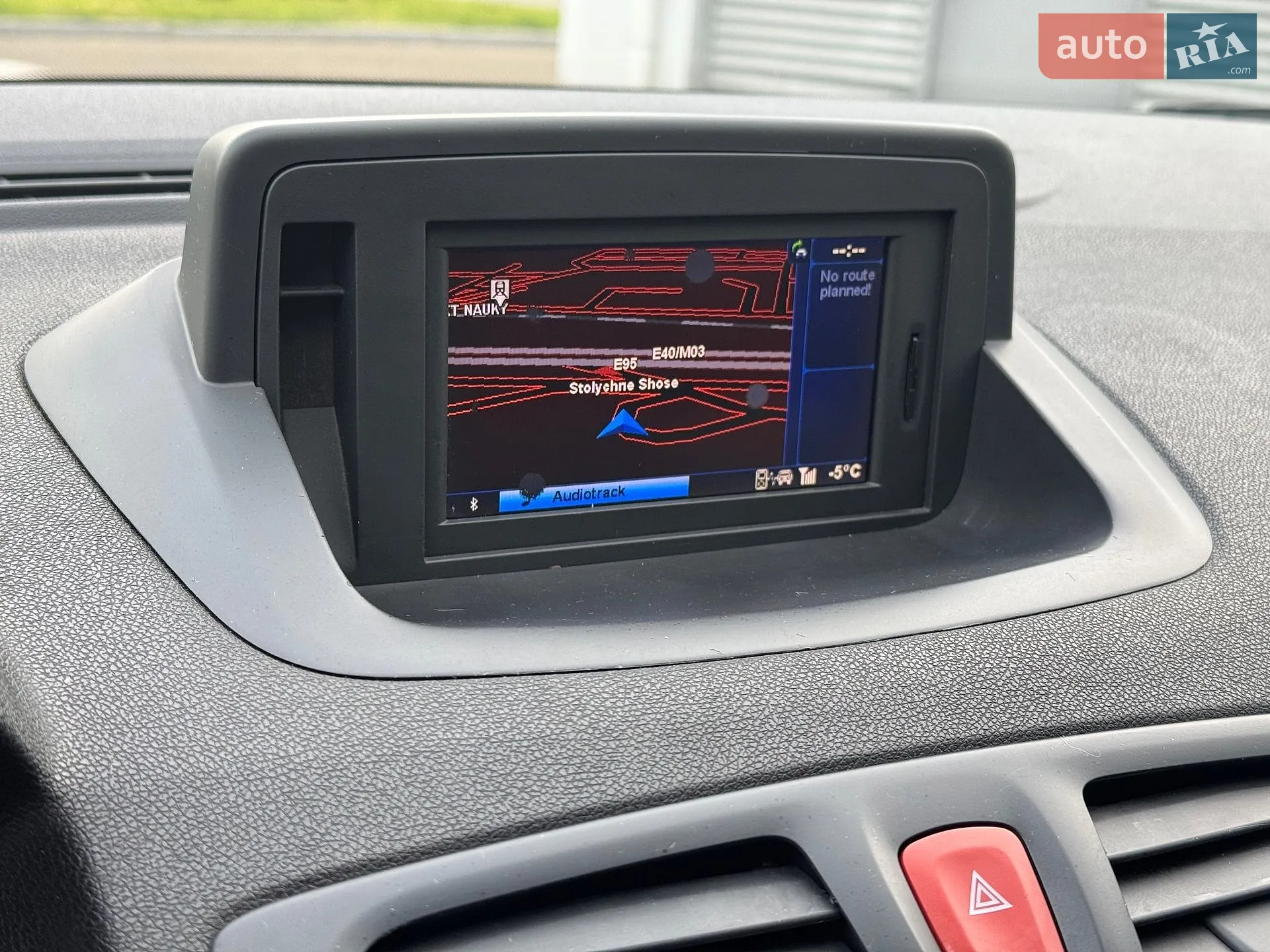 2010 Renault Megane - мініатюра 28