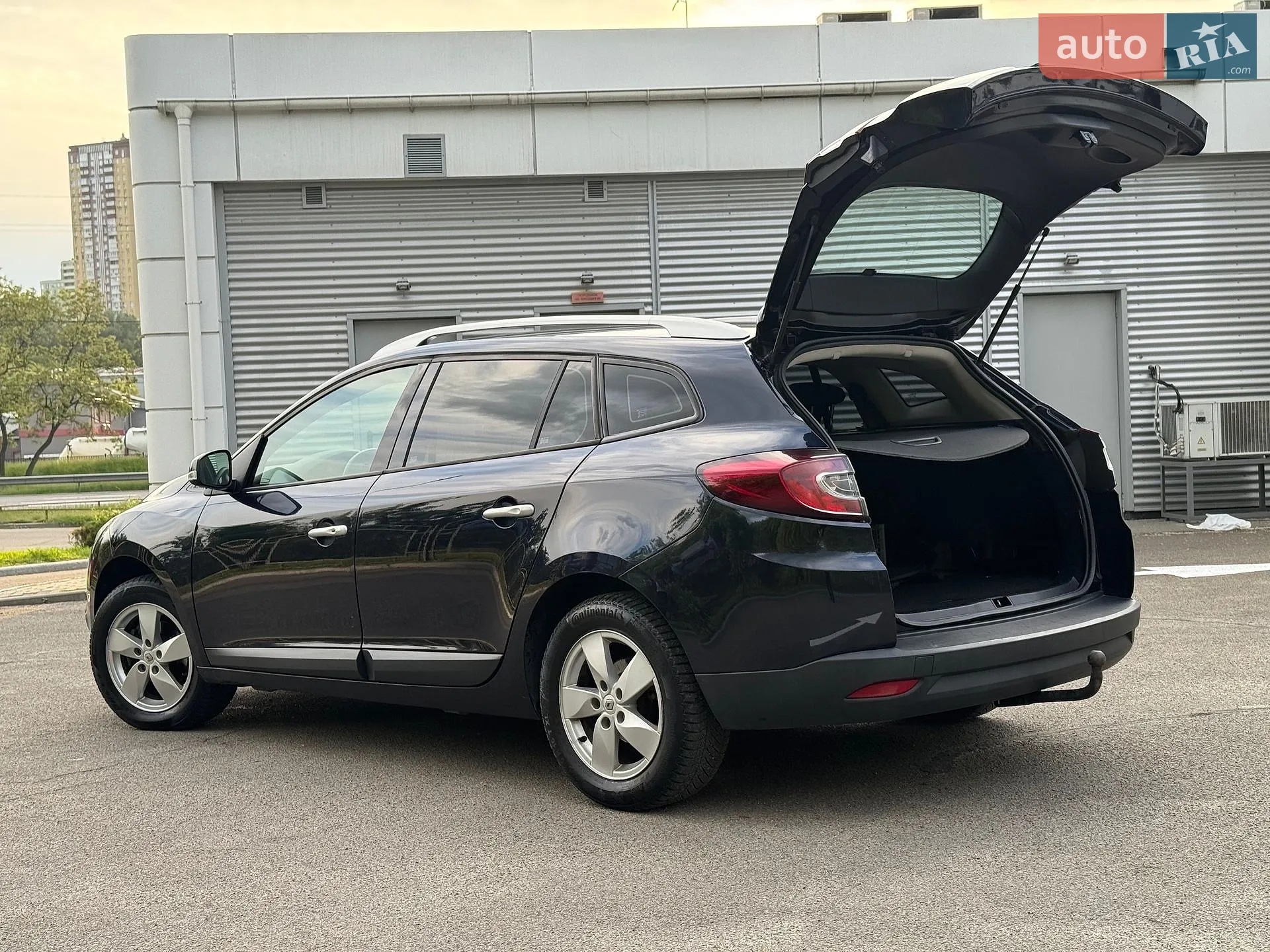 2010 Renault Megane - мініатюра 30