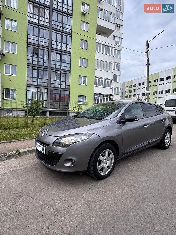 2011 Renault Megane - мініатюра 24