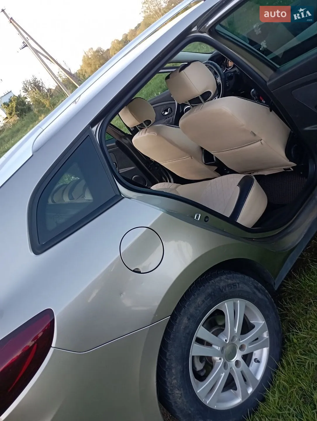2011 Renault Megane - мініатюра 8