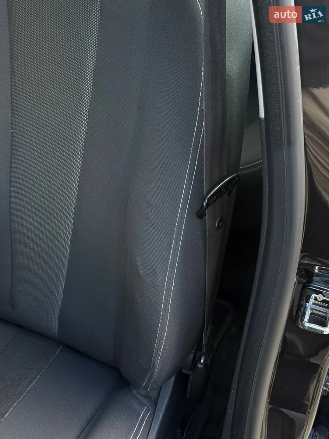 2010 Renault Megane - мініатюра 47