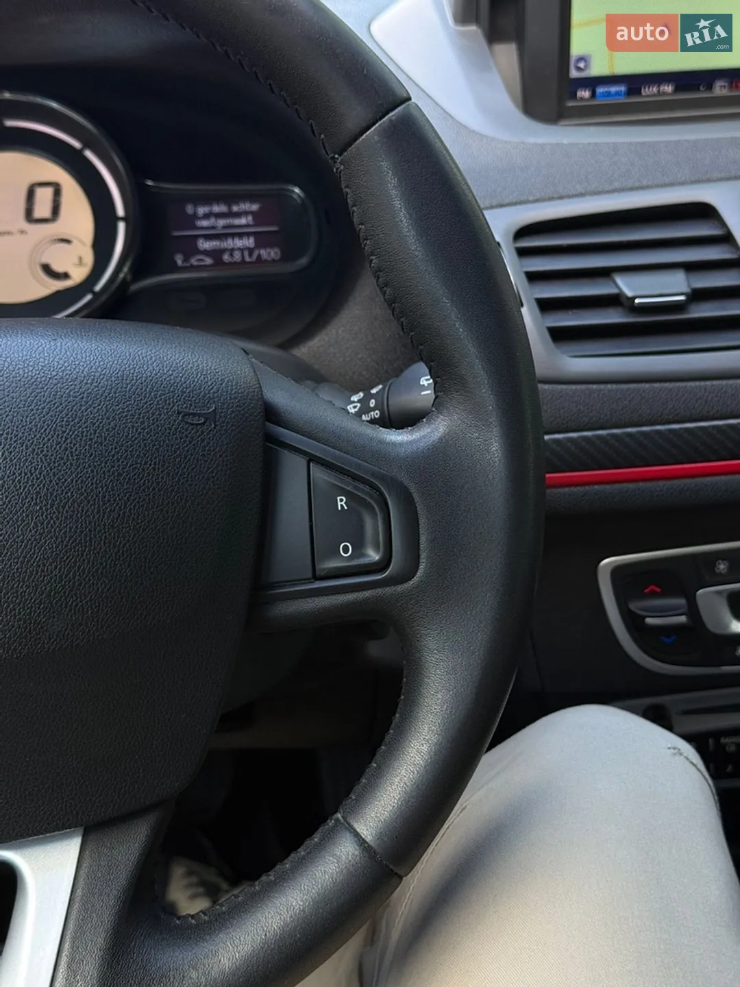 2010 Renault Megane - мініатюра 51