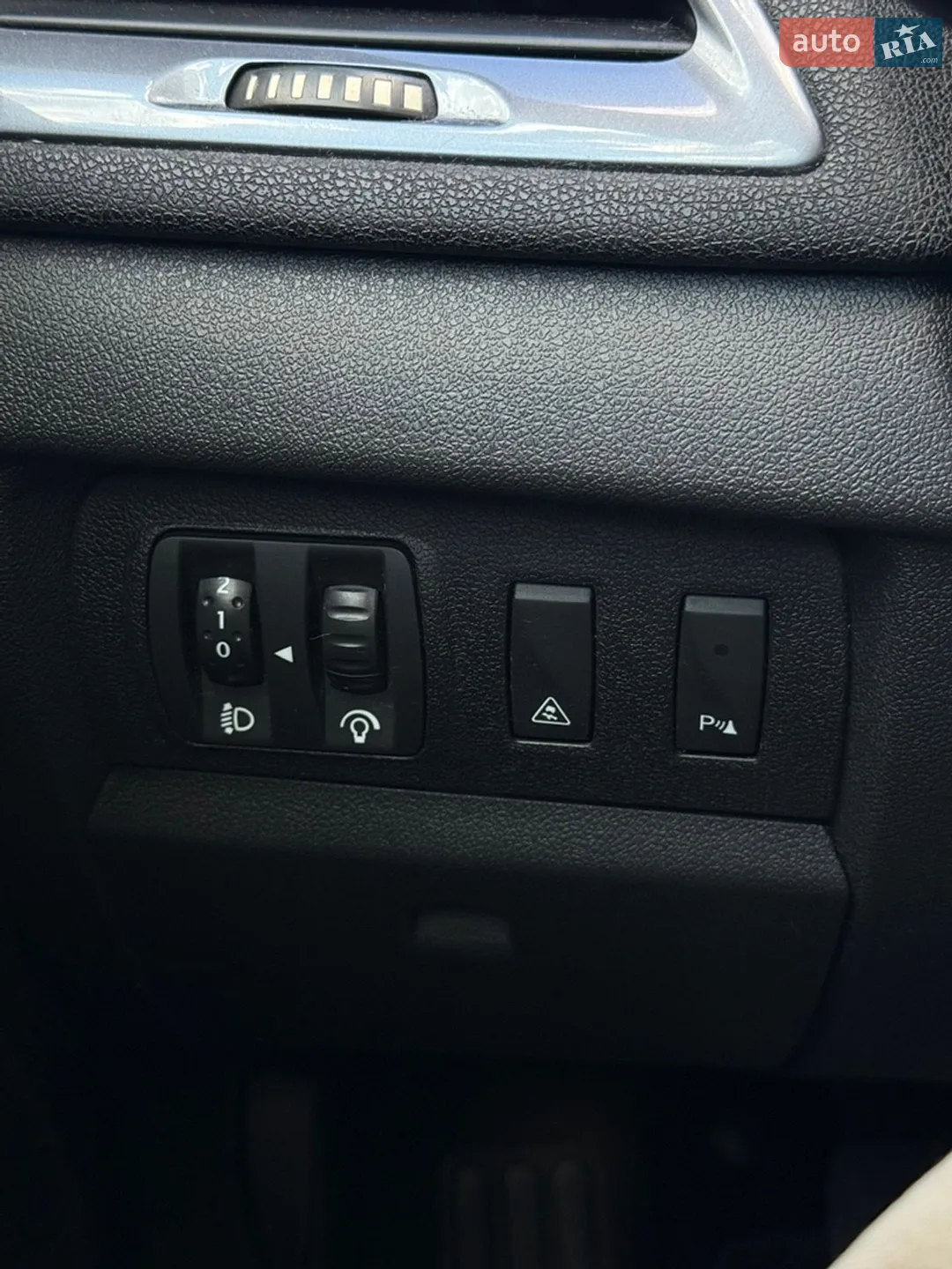 2010 Renault Megane - мініатюра 56