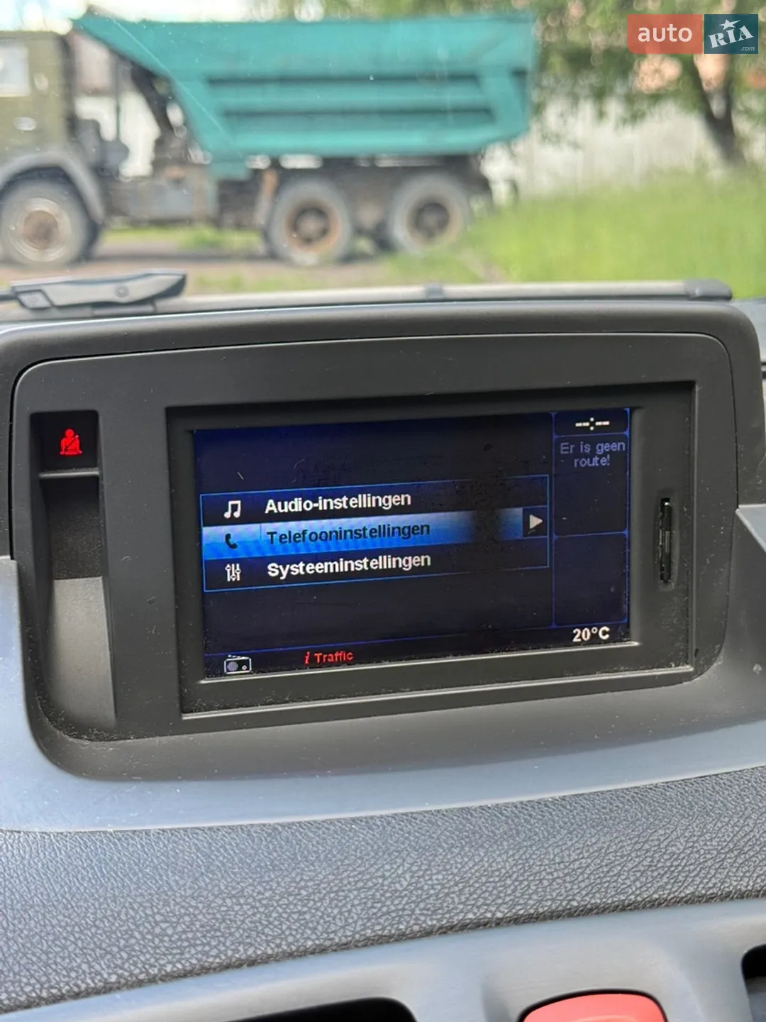 2010 Renault Megane - мініатюра 66
