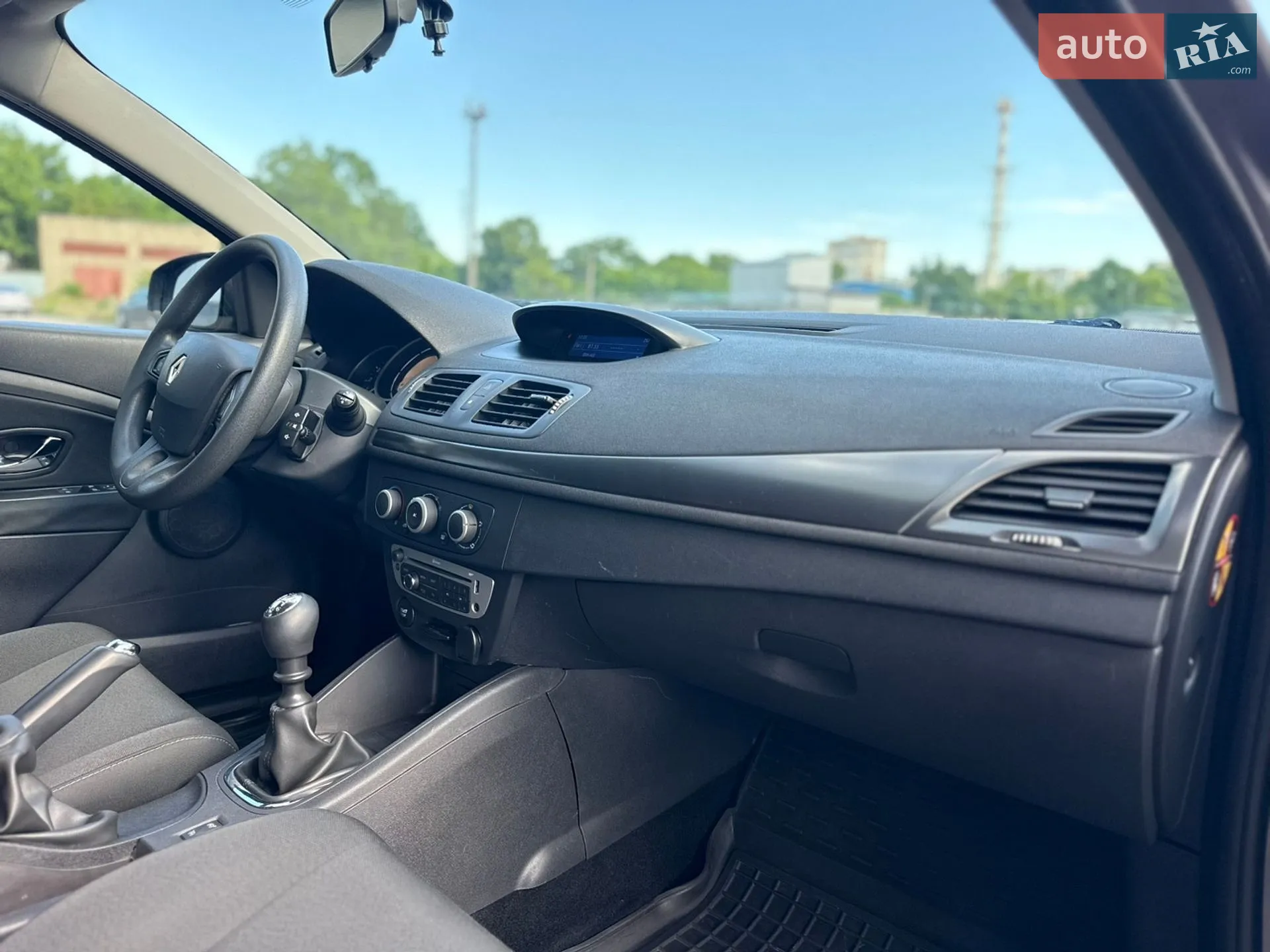 2014 Renault Megane - мініатюра 19