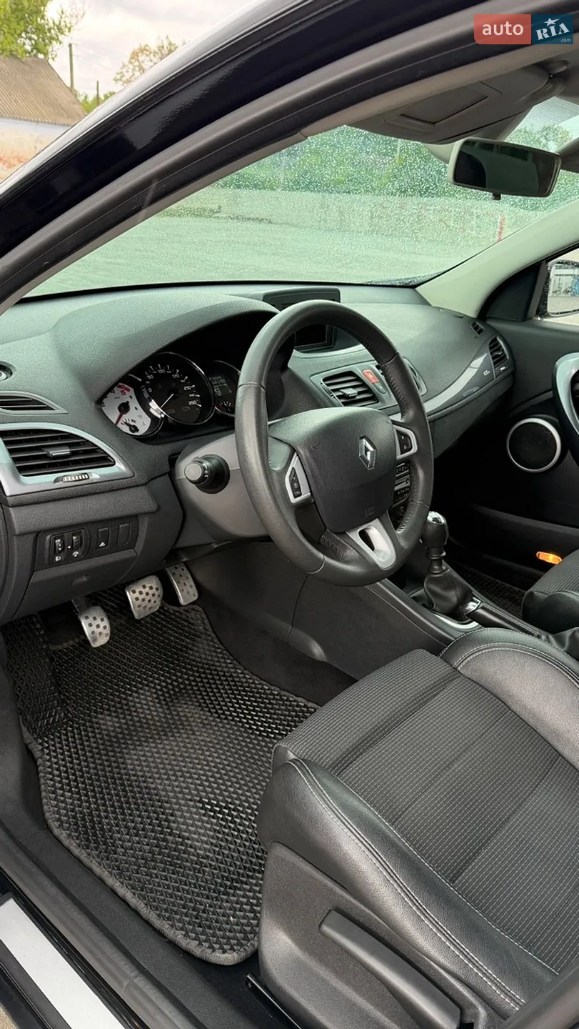 2011 Renault Megane - мініатюра 16