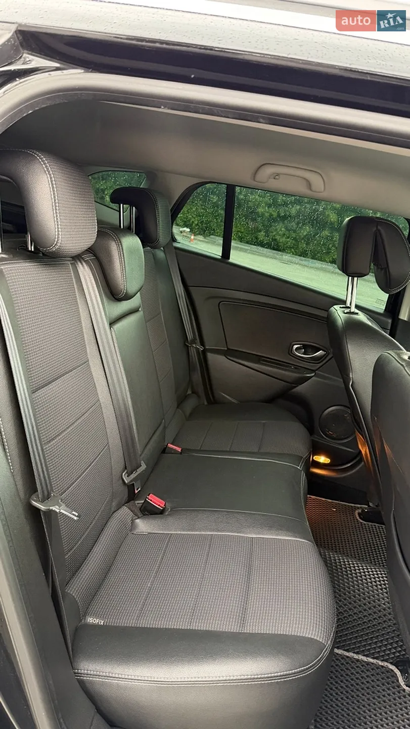 2011 Renault Megane - мініатюра 31