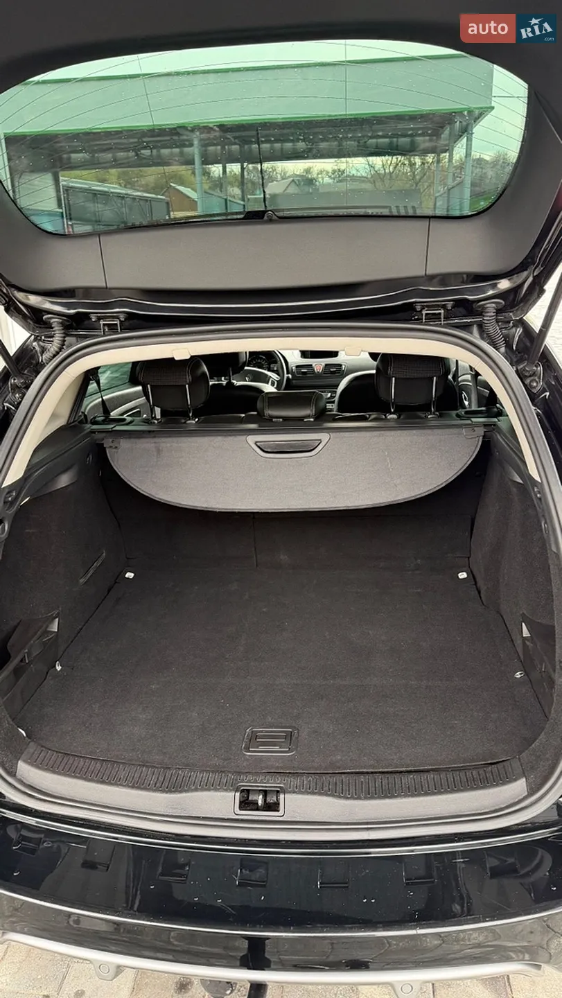 2011 Renault Megane - мініатюра 41