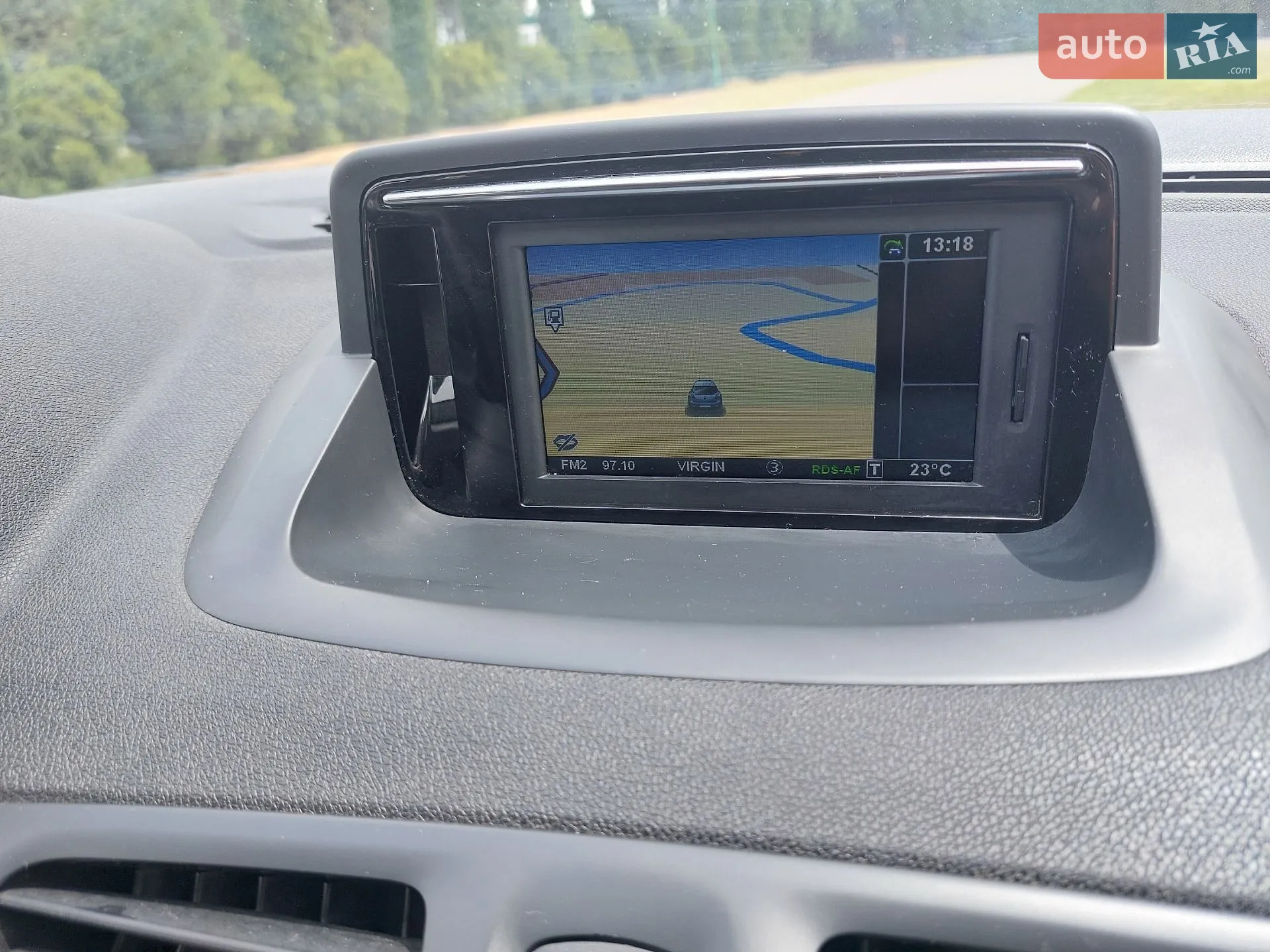 2012 Renault Megane - мініатюра 23