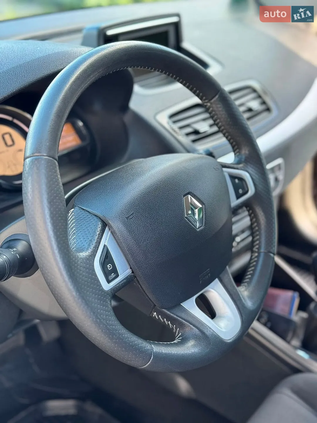 2012 Renault Megane - мініатюра 14