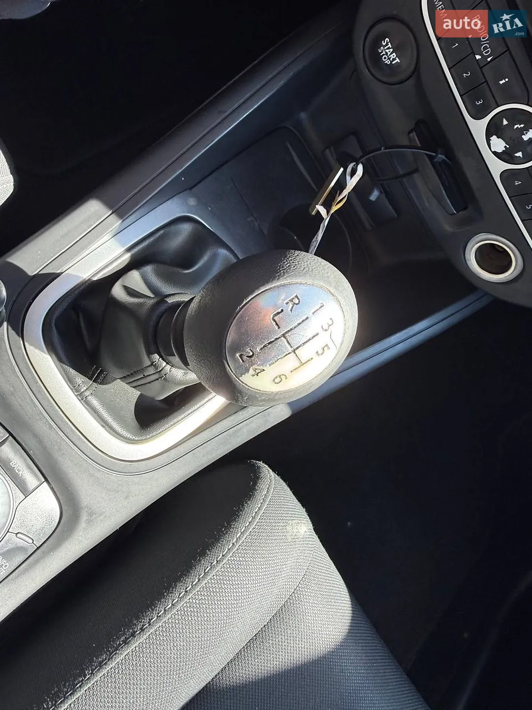 2010 Renault Megane - мініатюра 16
