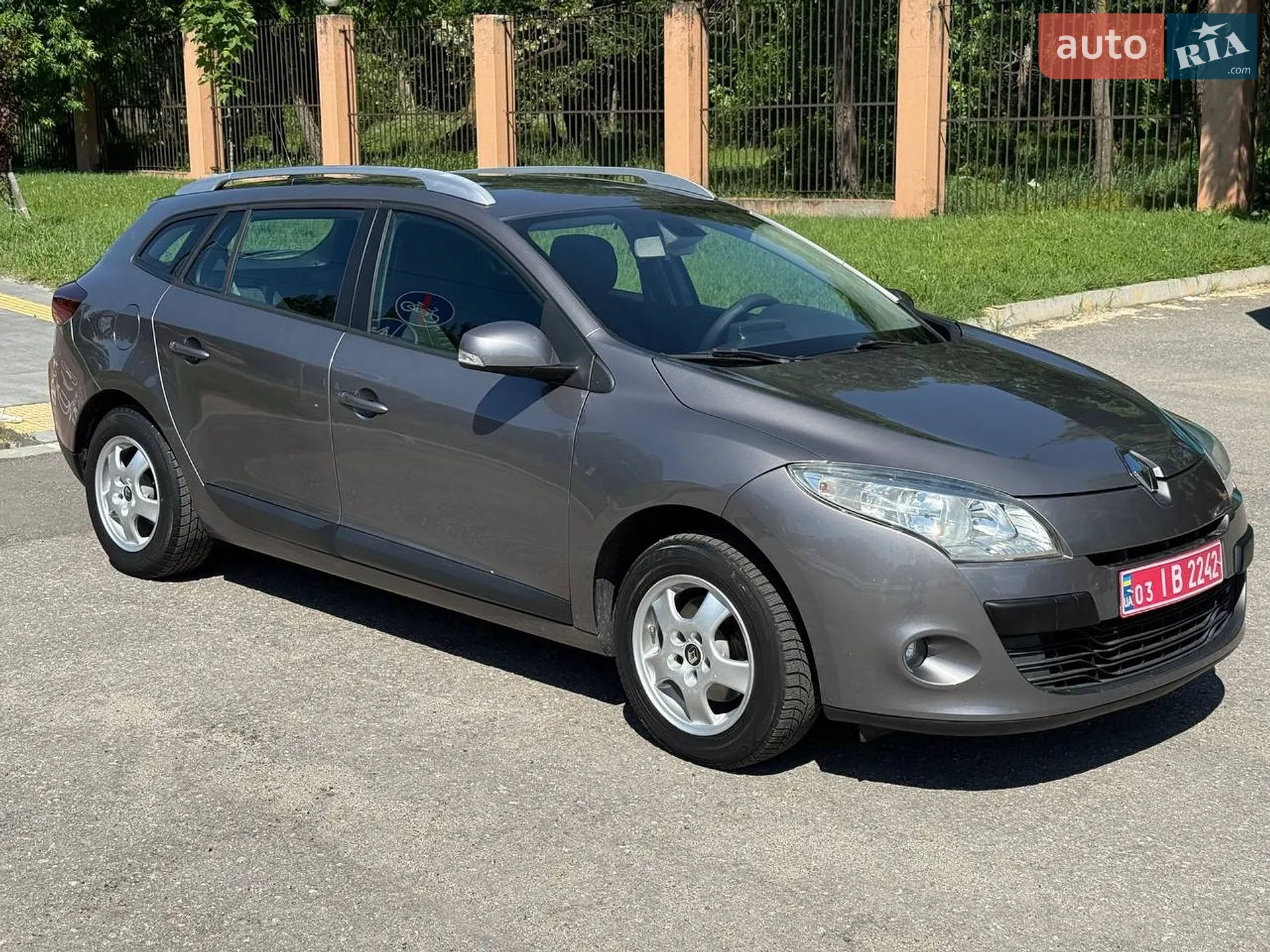 2010 Renault Megane - мініатюра 7