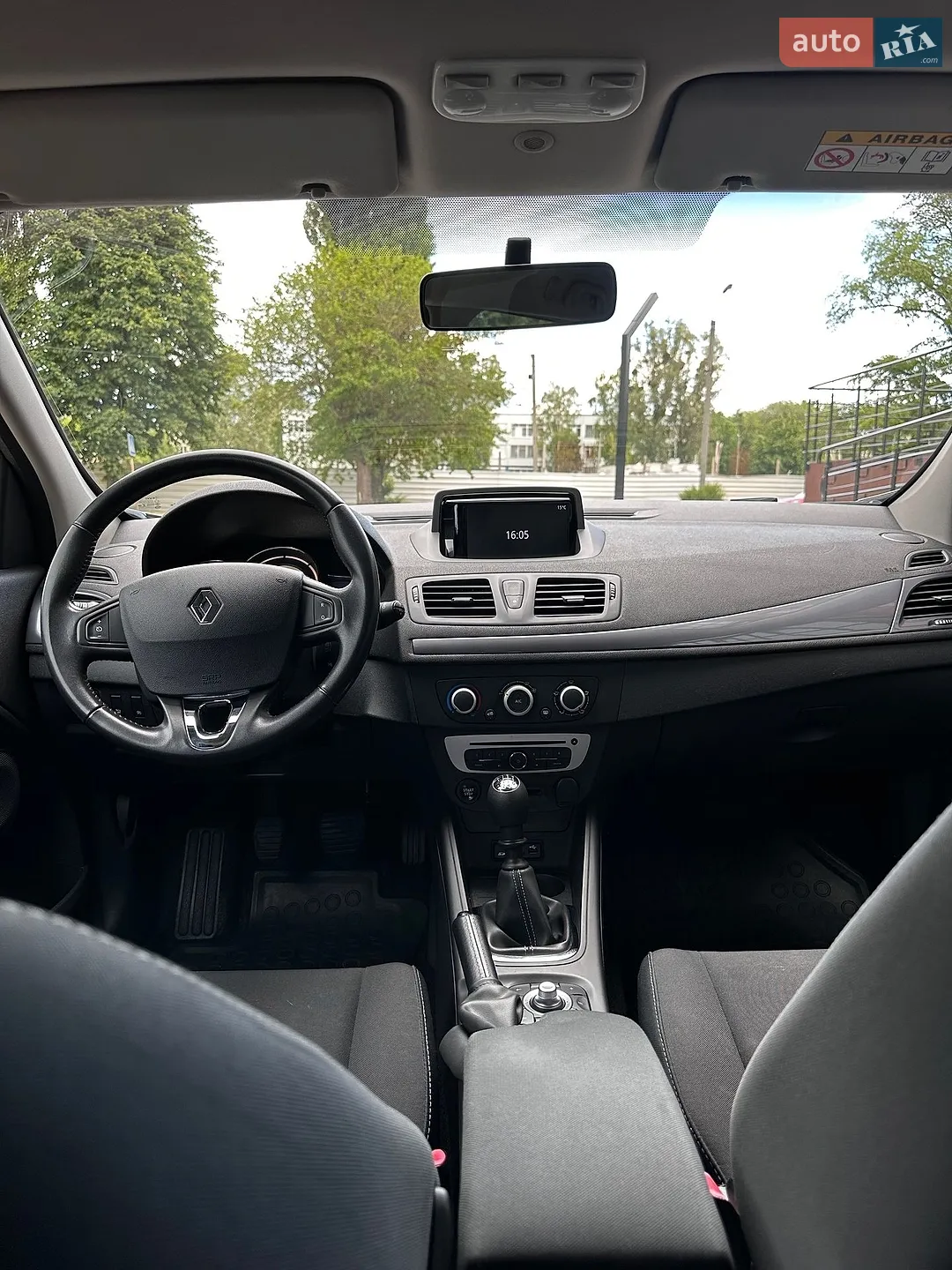 2015 Renault Megane - мініатюра 10