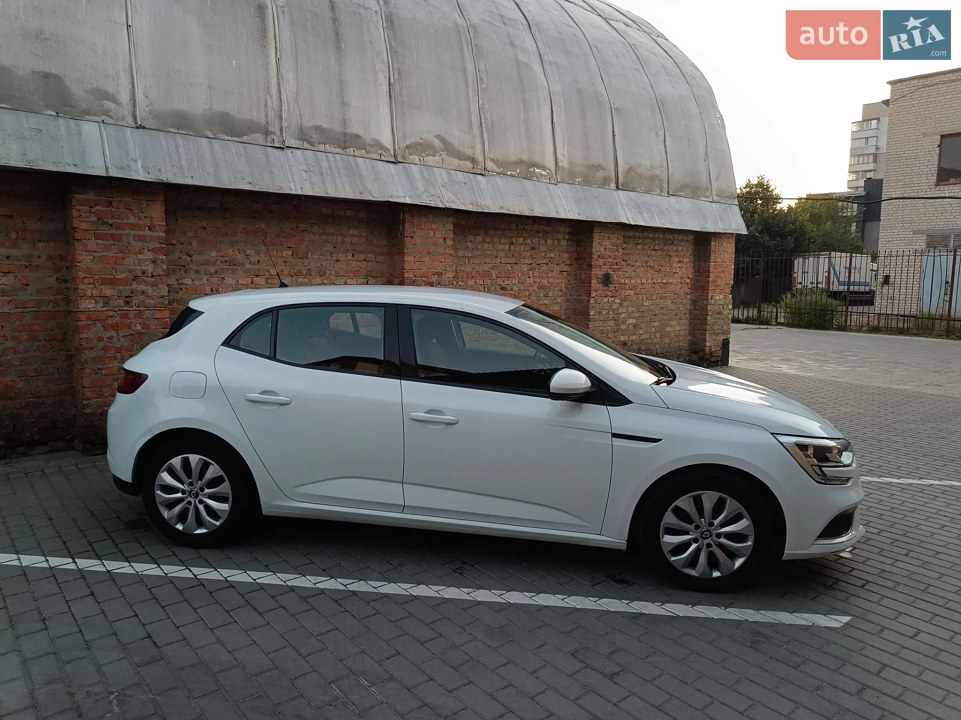 2016 Renault Megane - мініатюра 2