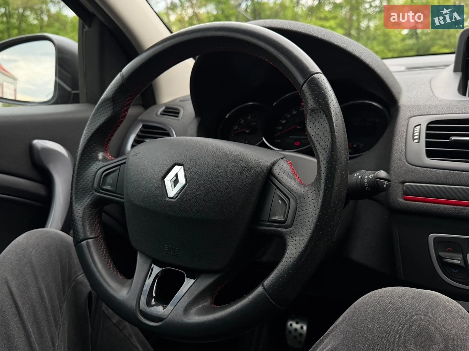 2015 Renault Megane - мініатюра 51