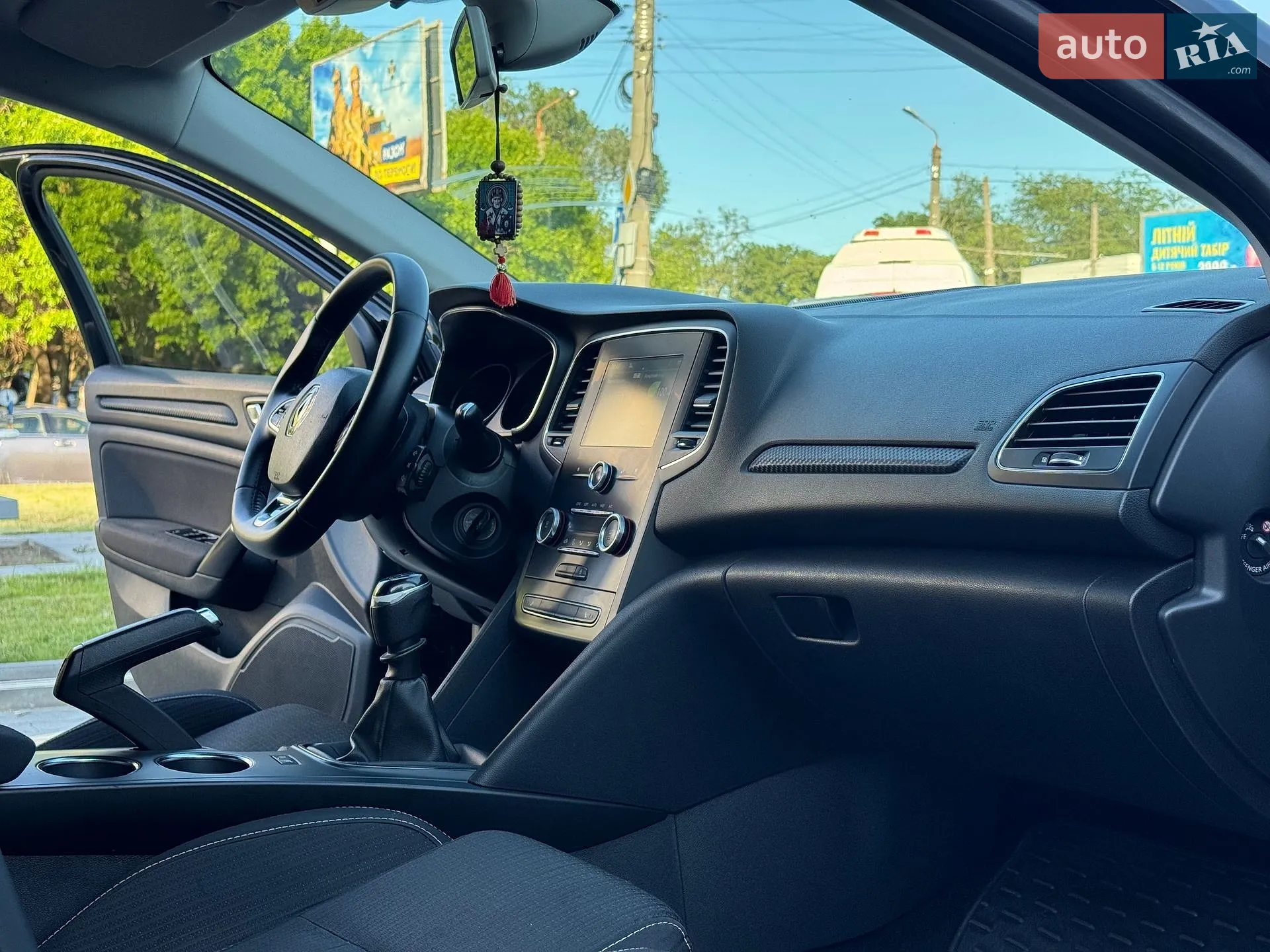 2017 Renault Megane - мініатюра 19