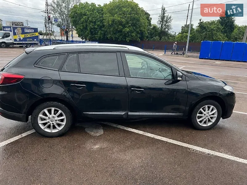 Renault Megane 2012 VIN VF1KZ140647336336 фото оголошення 3 з 36