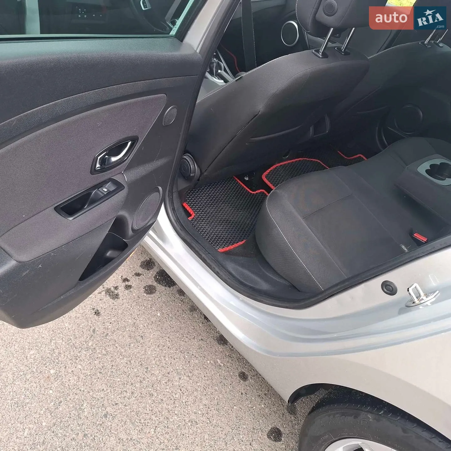 2012 Renault Megane - мініатюра 10