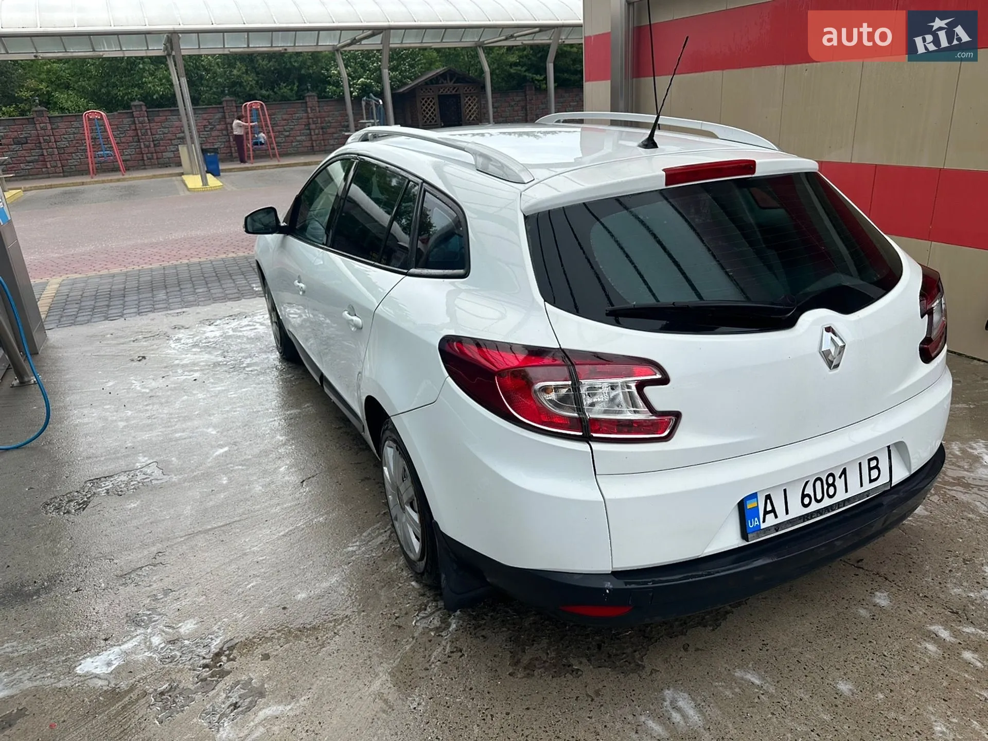 2010 Renault Megane - мініатюра 20