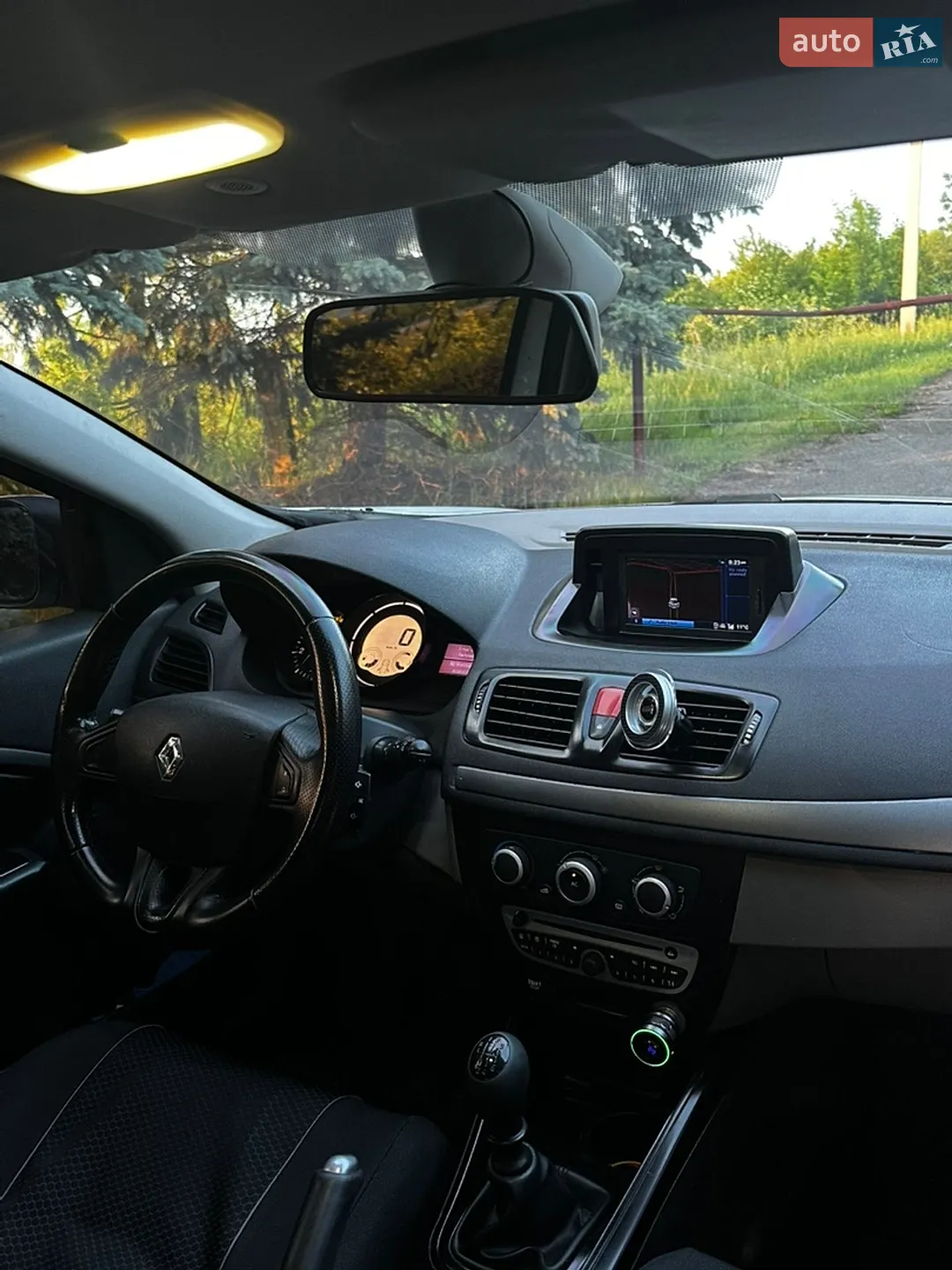2010 Renault Megane - мініатюра 22