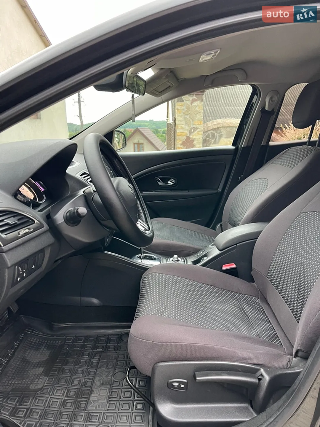 2013 Renault Megane - мініатюра 15