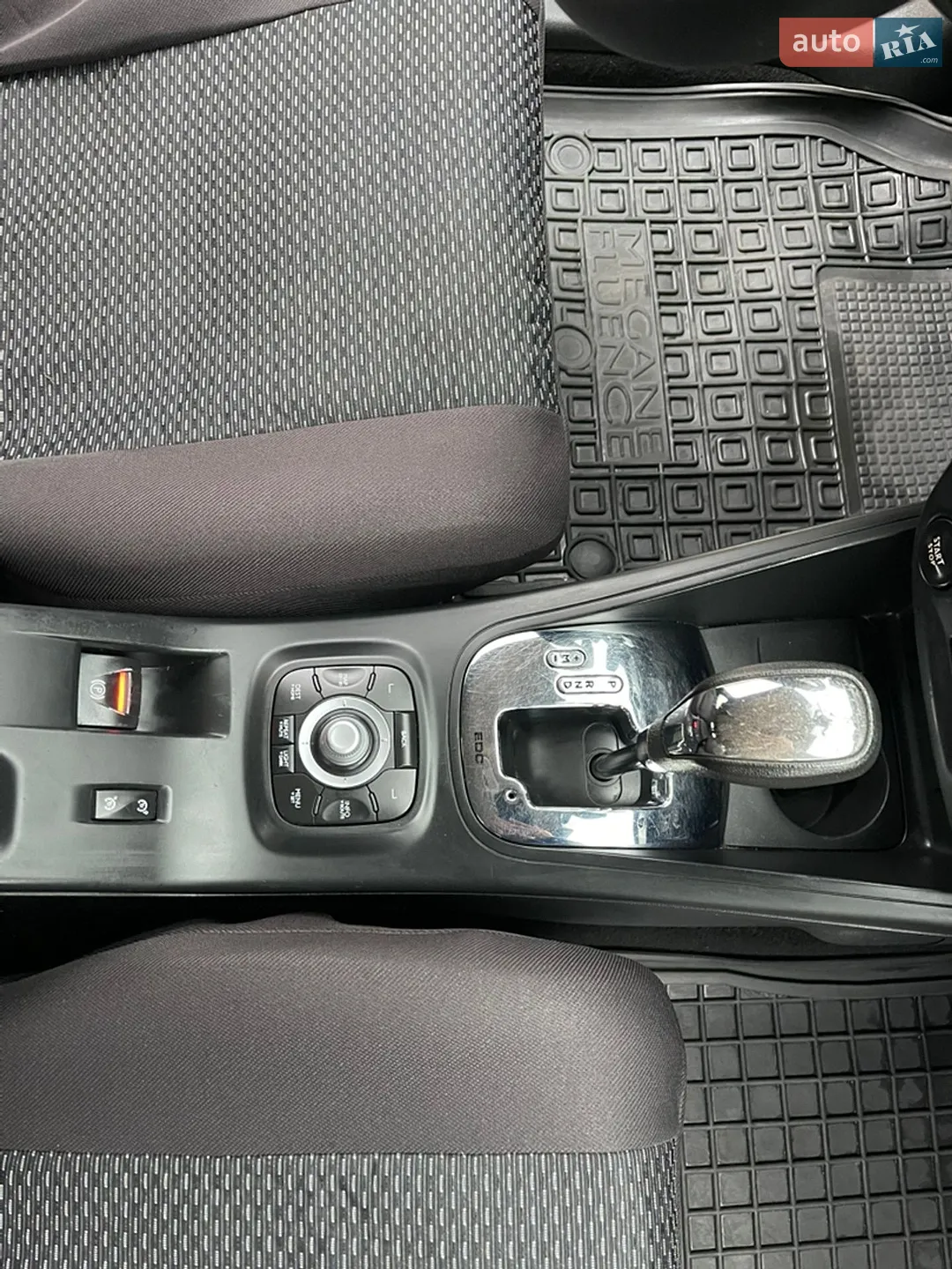 2013 Renault Megane - мініатюра 22