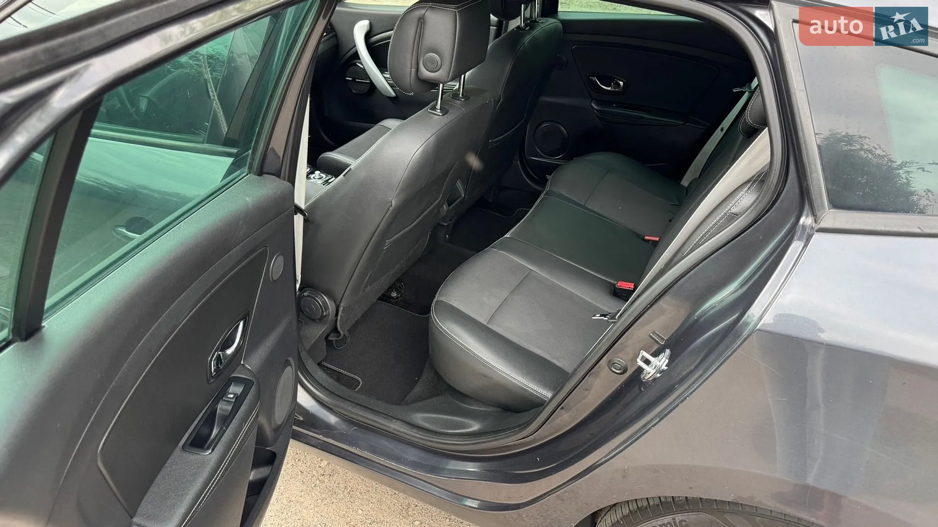 2012 Renault Megane - мініатюра 23