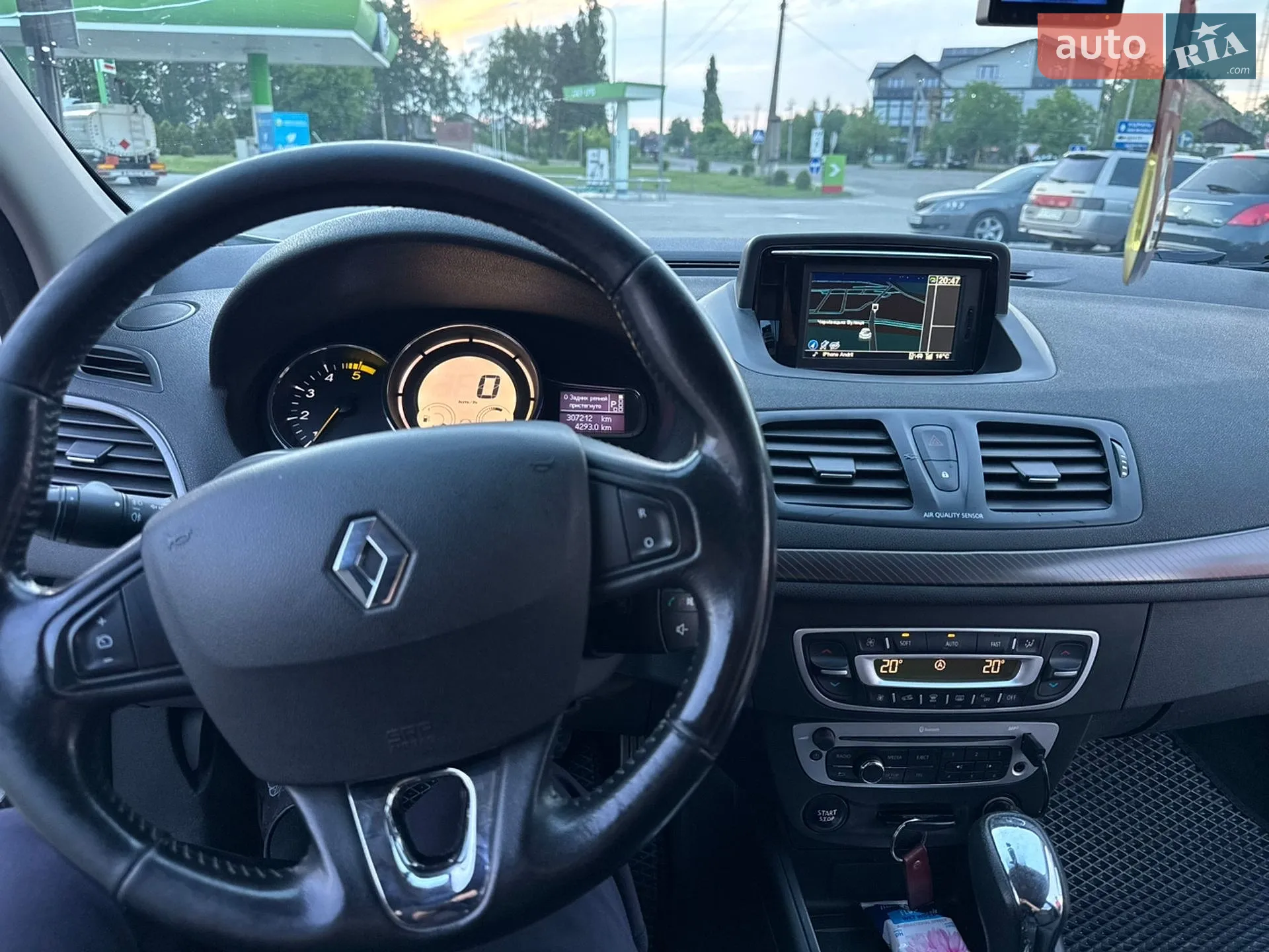 2013 Renault Megane - мініатюра 12
