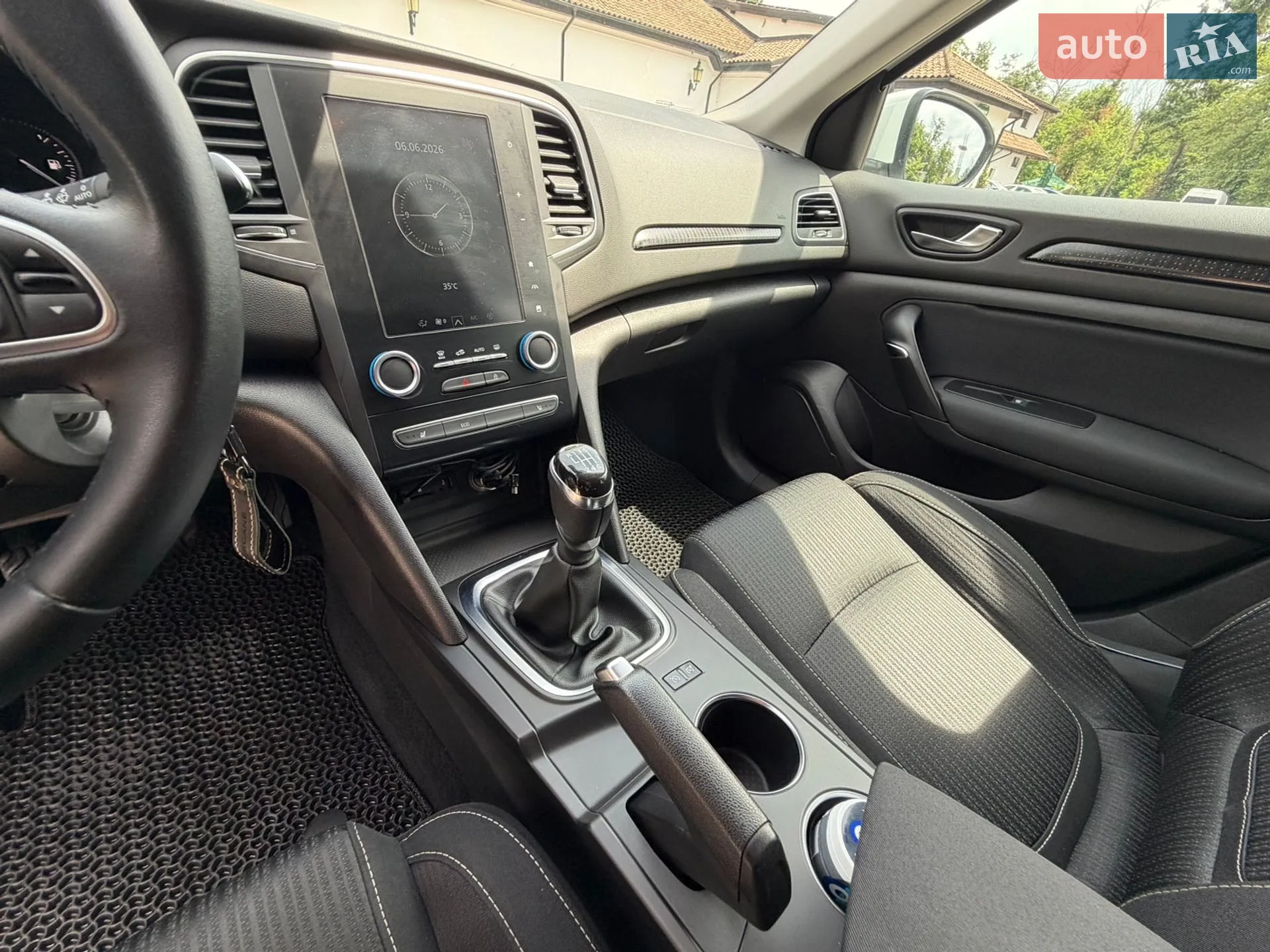 2016 Renault Megane - мініатюра 13