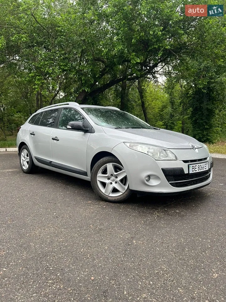 2010 Renault Megane - мініатюра 50
