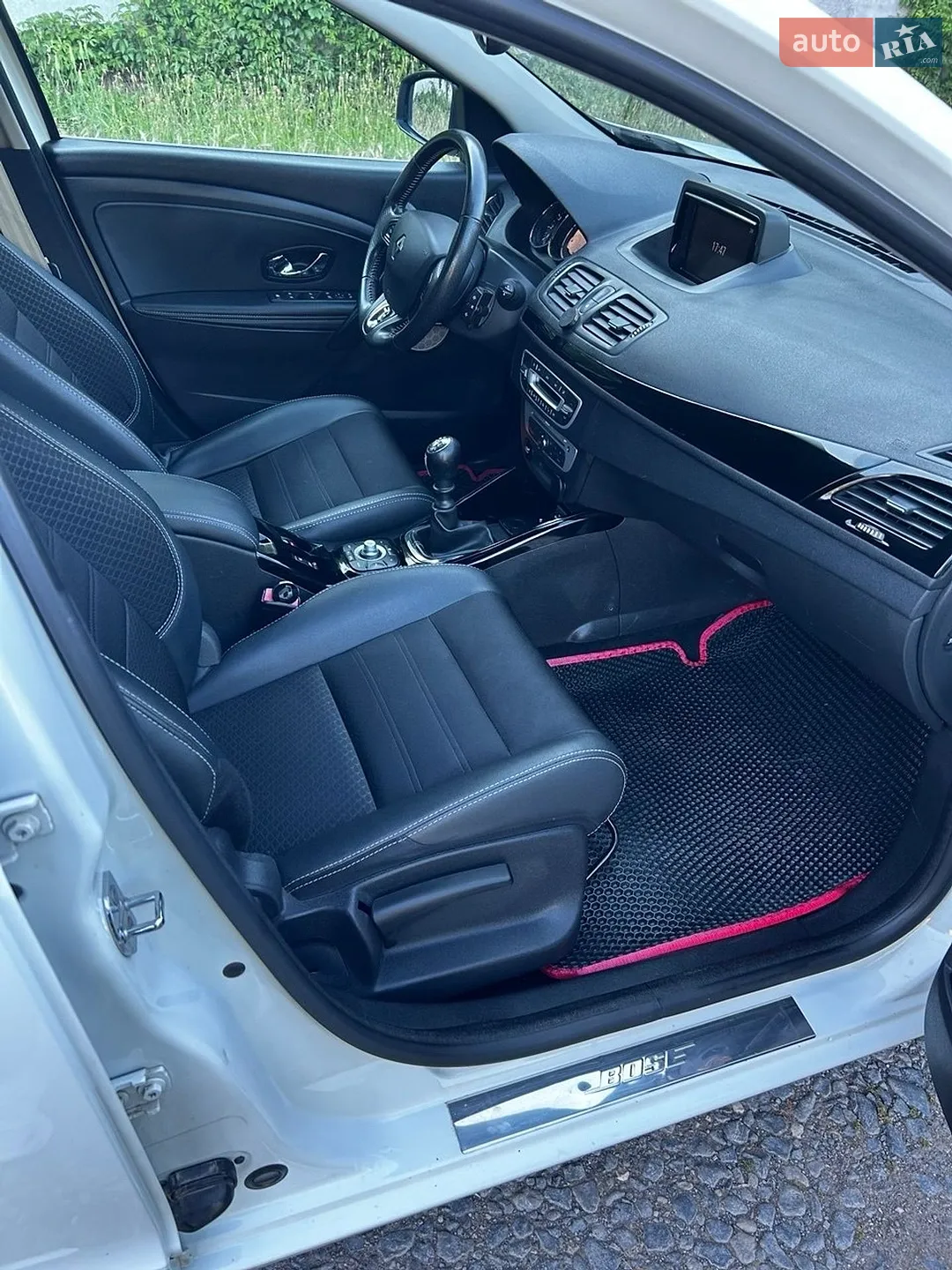 2015 Renault Megane - мініатюра 13