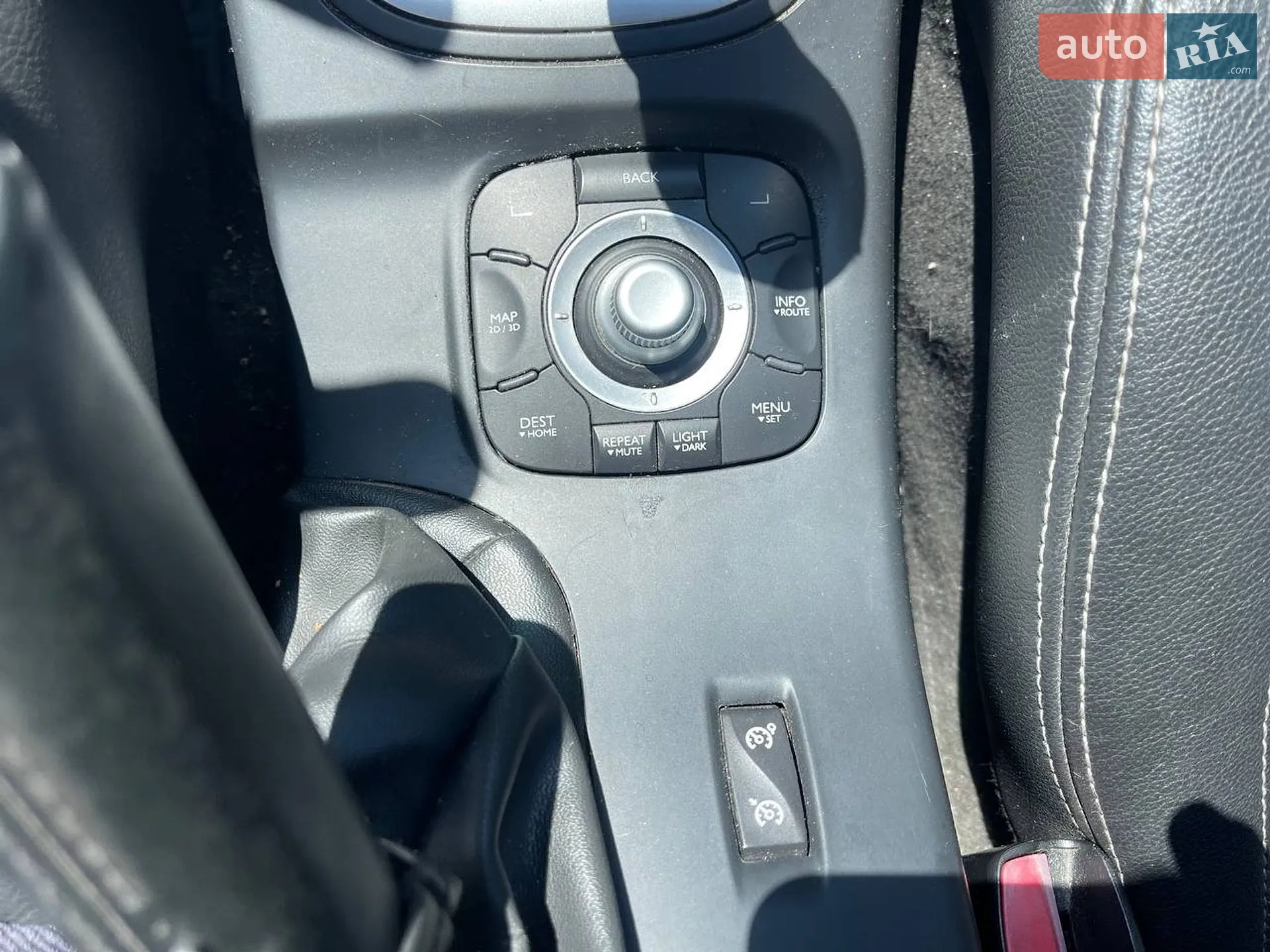 2011 Renault Megane - мініатюра 22