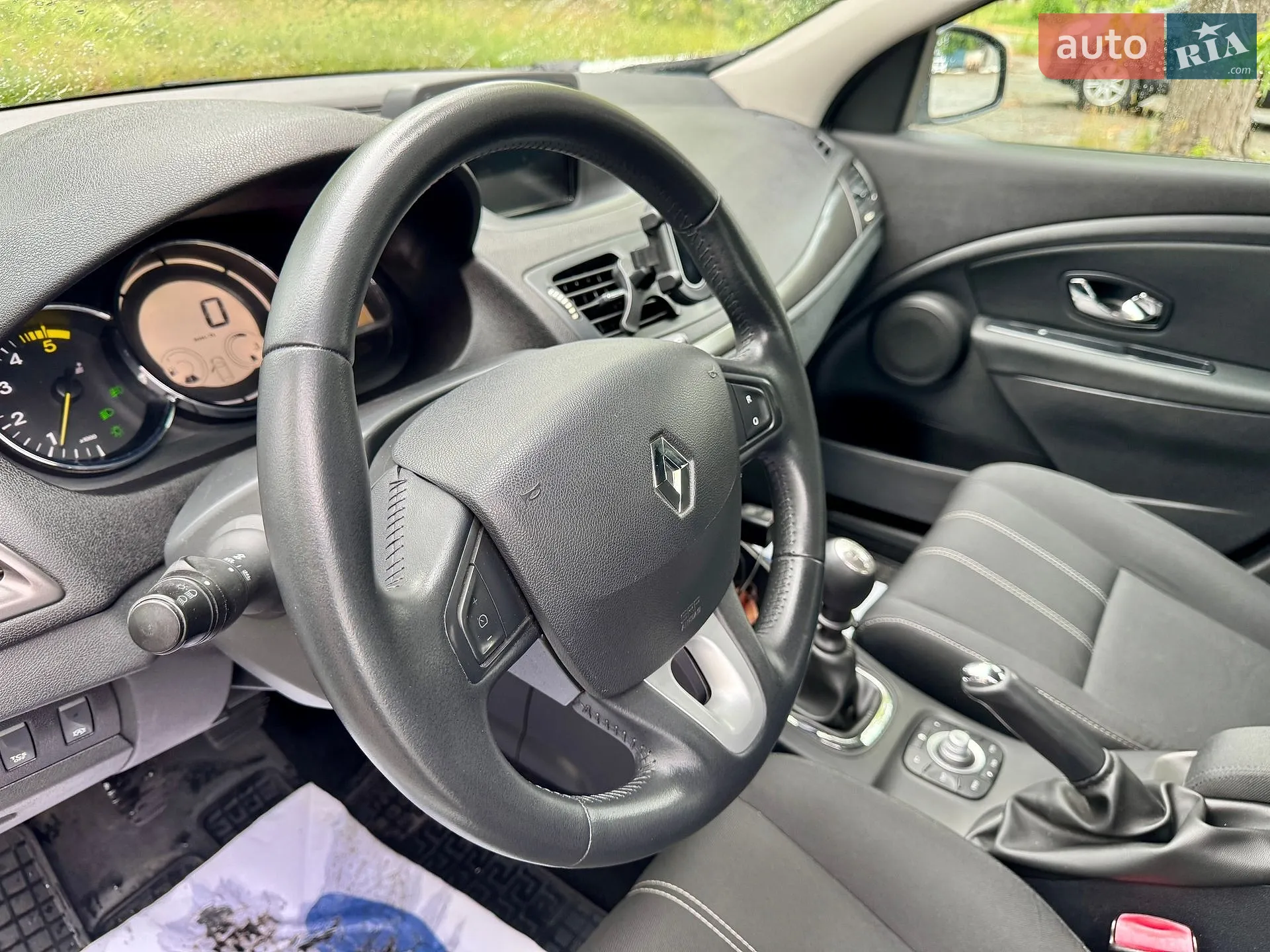 2015 Renault Megane - мініатюра 27