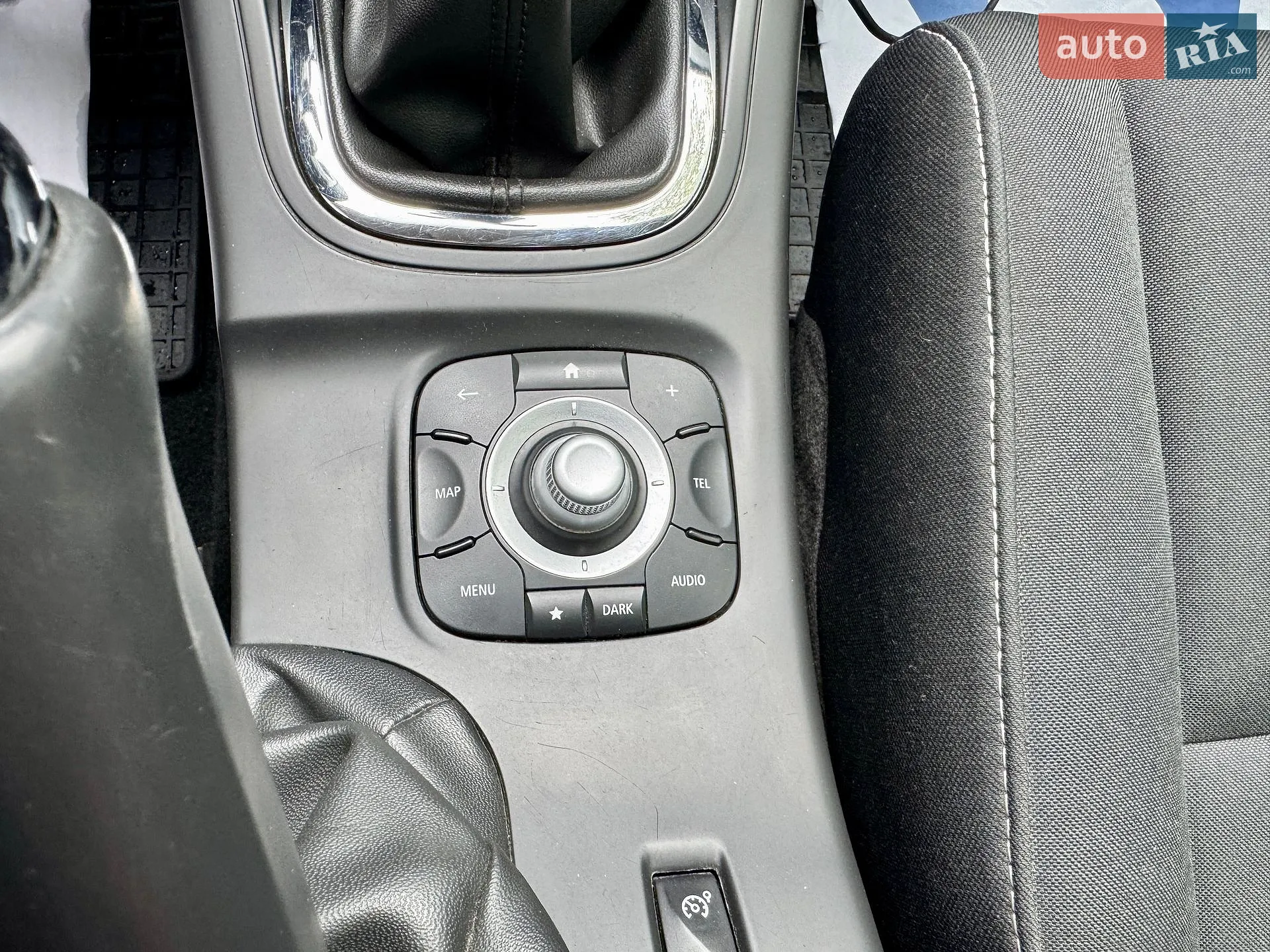 2015 Renault Megane - мініатюра 32
