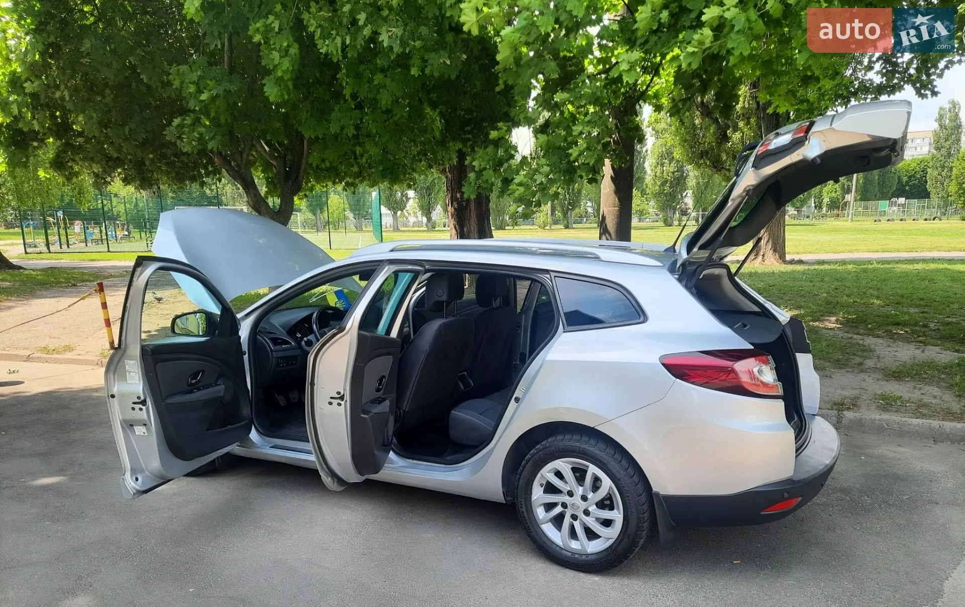 2015 Renault Megane - мініатюра 13