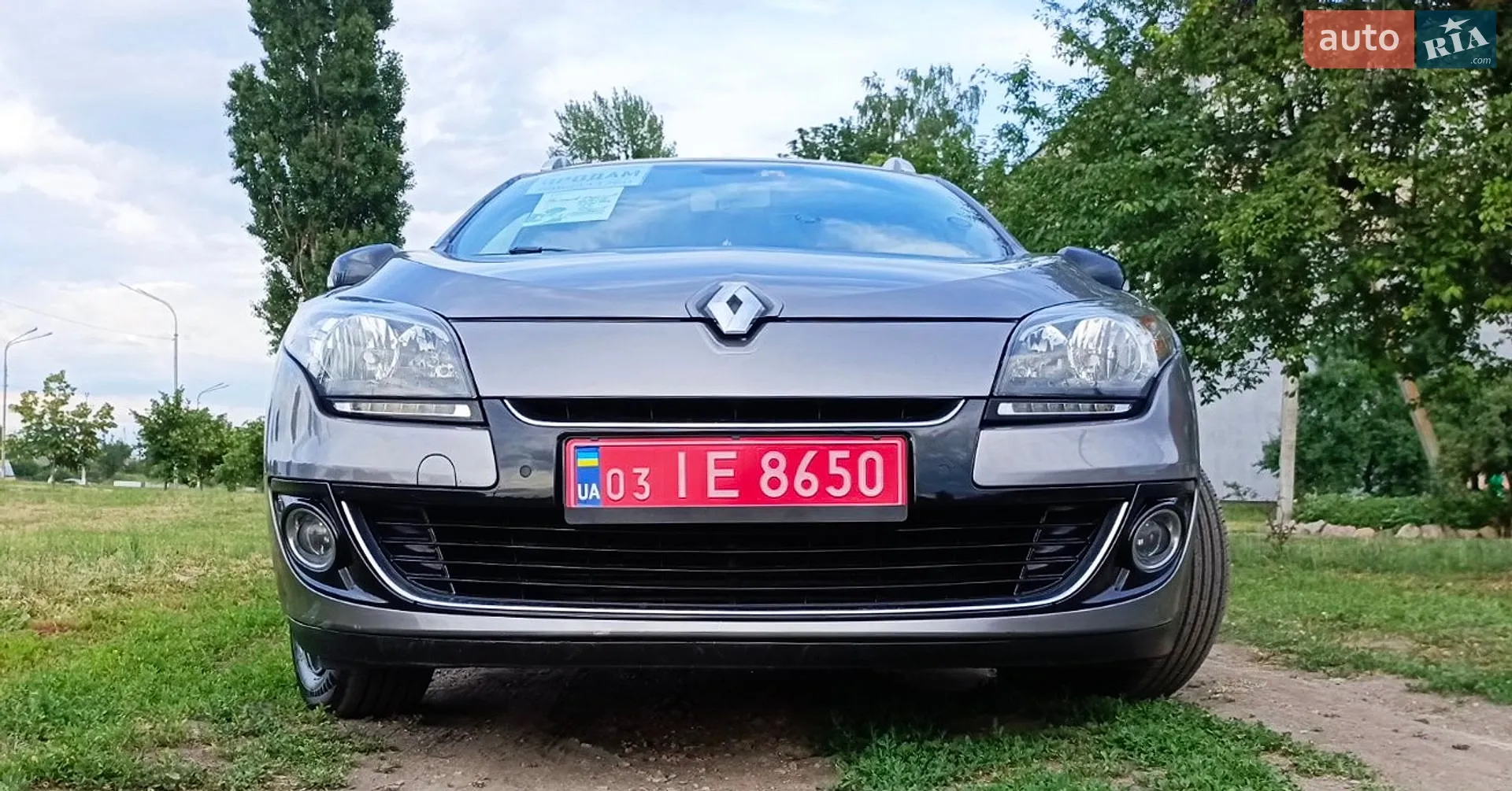2012 Renault Megane - мініатюра 2