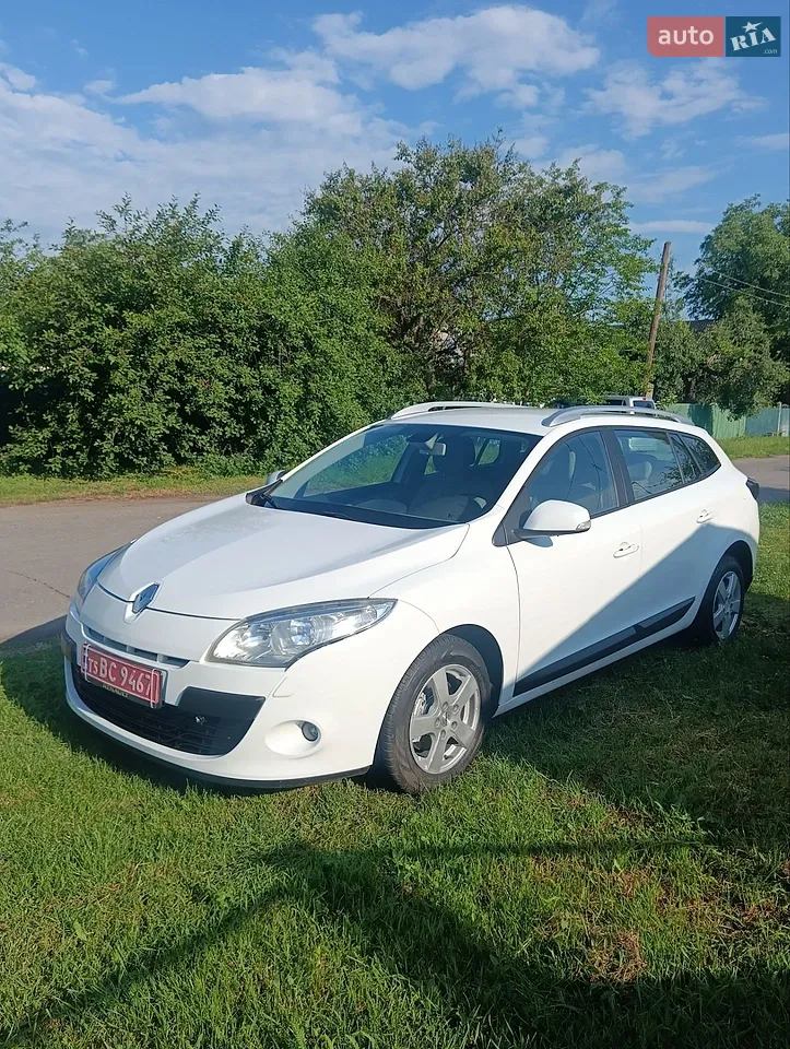 2010 Renault Megane - мініатюра 21